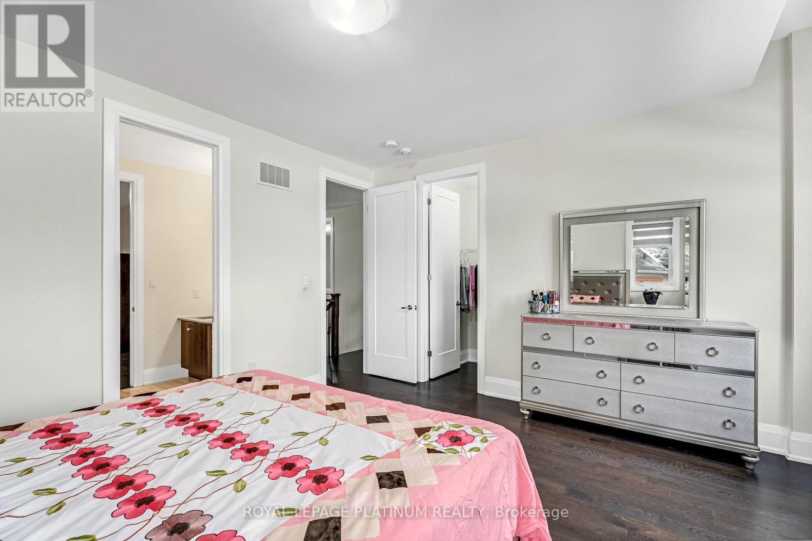 49 Westlake Crescent, Bradford West Gwillimbury, Ontario  L3Z 4K4 - Photo 32 - N13030370