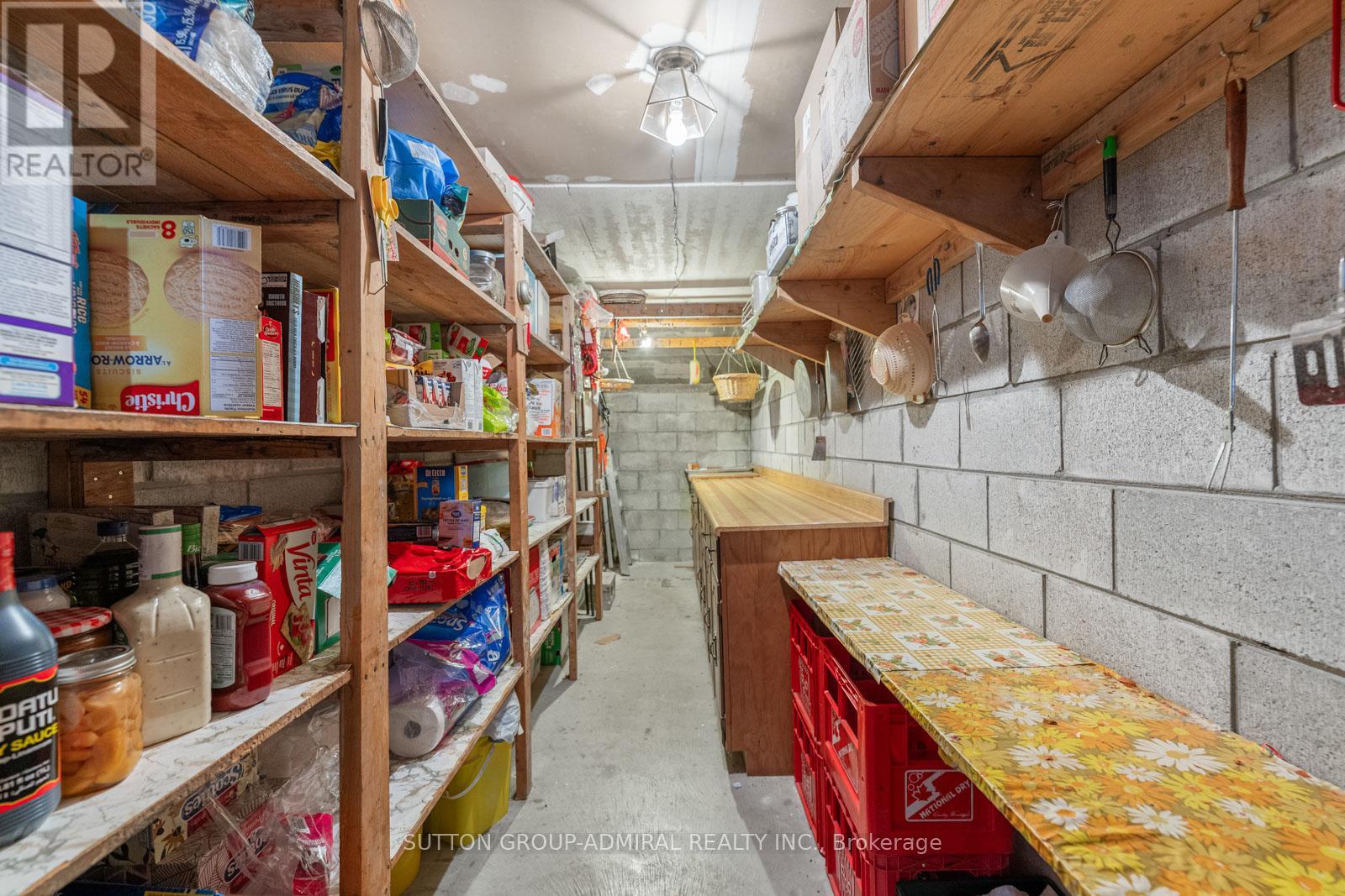 48 Weldrick Road W, Richmond Hill, Ontario  L4C 3T8 - Photo 31 - N13030394