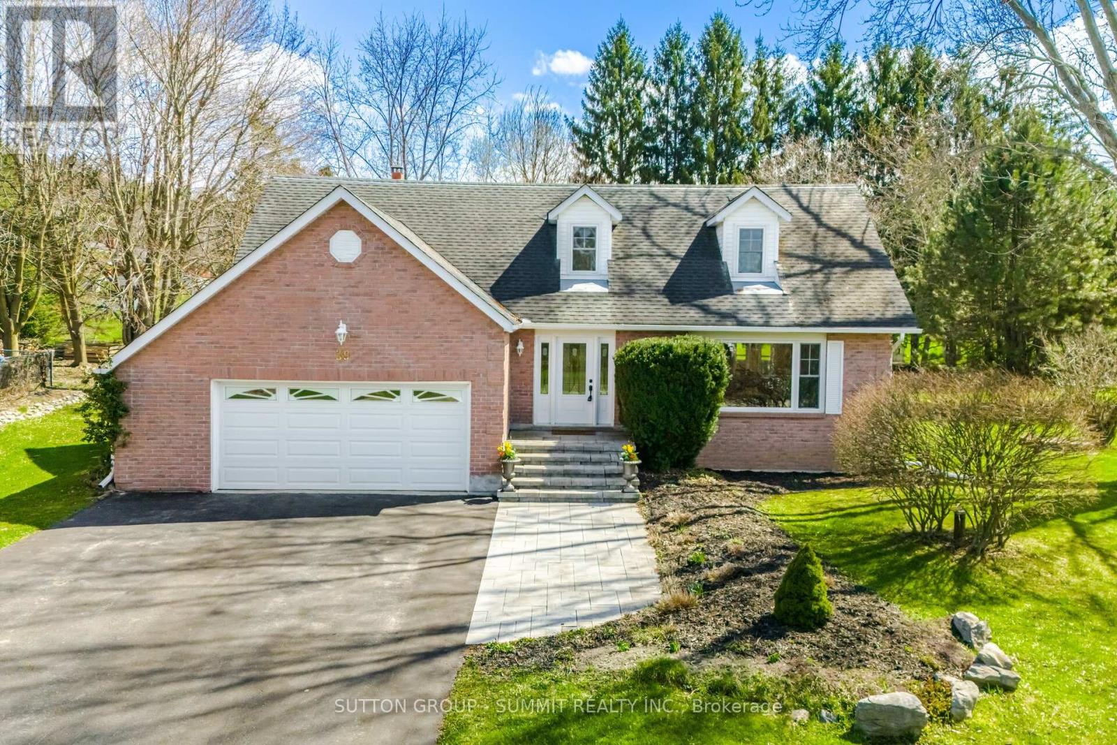 39 CUTTING CRESCENT, King, Ontario