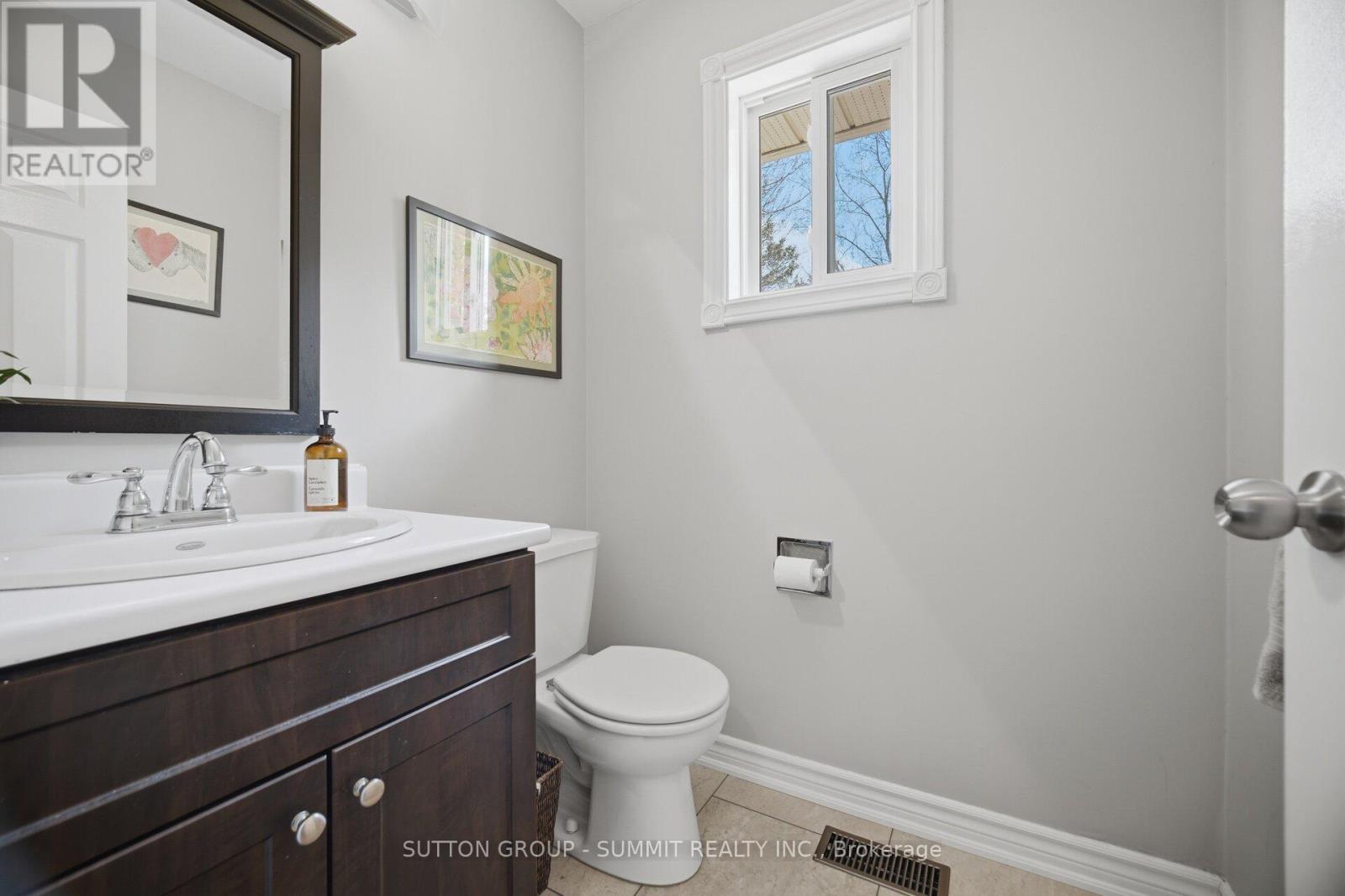 39 Cutting Crescent, King, Ontario  L7B 0E6 - Photo 17 - N13030396