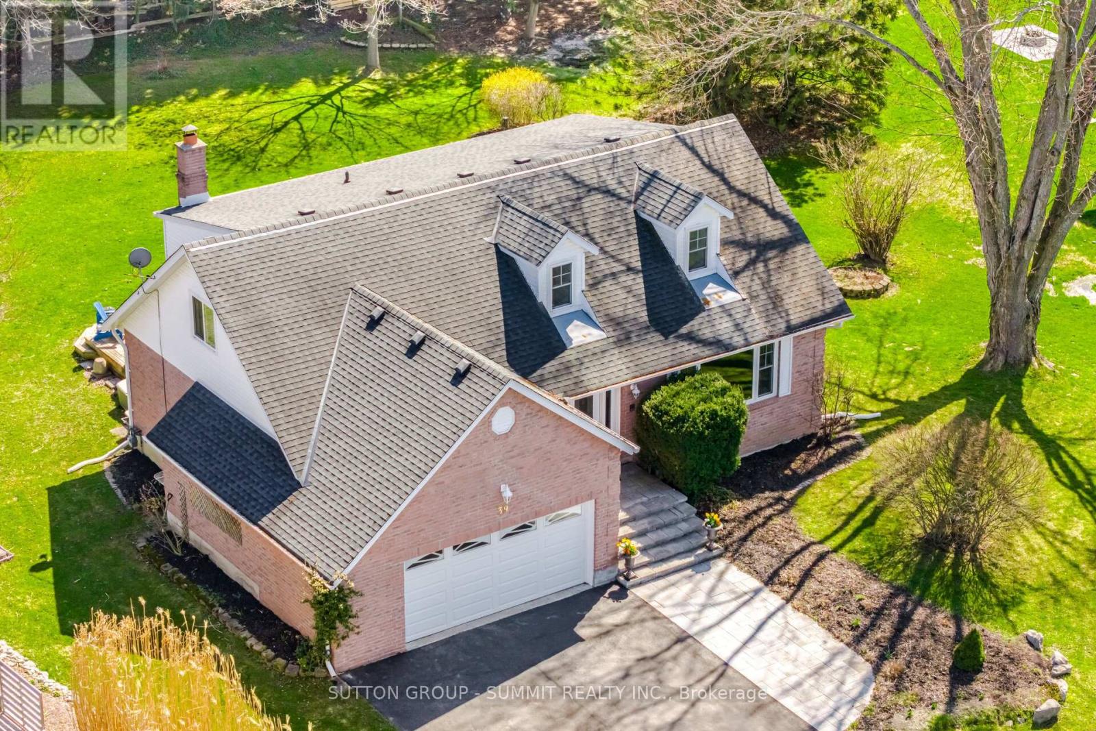 39 Cutting Crescent, King, Ontario  L7B 0E6 - Photo 3 - N13030396