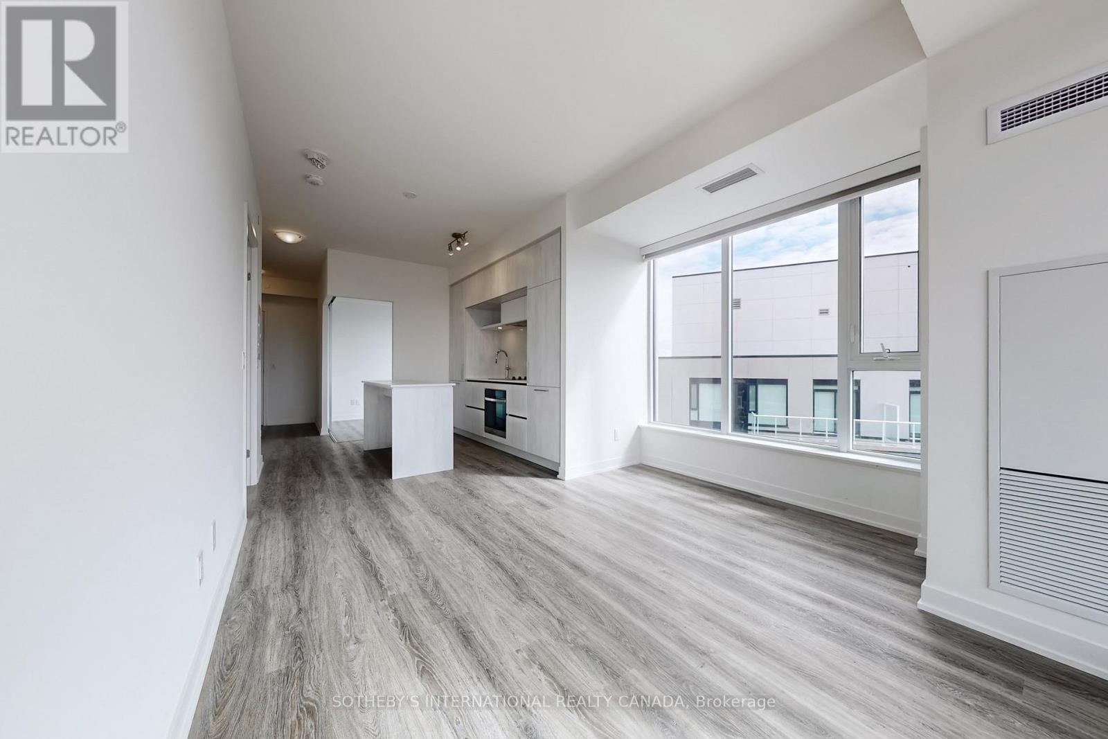 1130 - 2 David Eyer Road, Richmond Hill, Ontario  L4S 0N6 - Photo 3 - N13030400