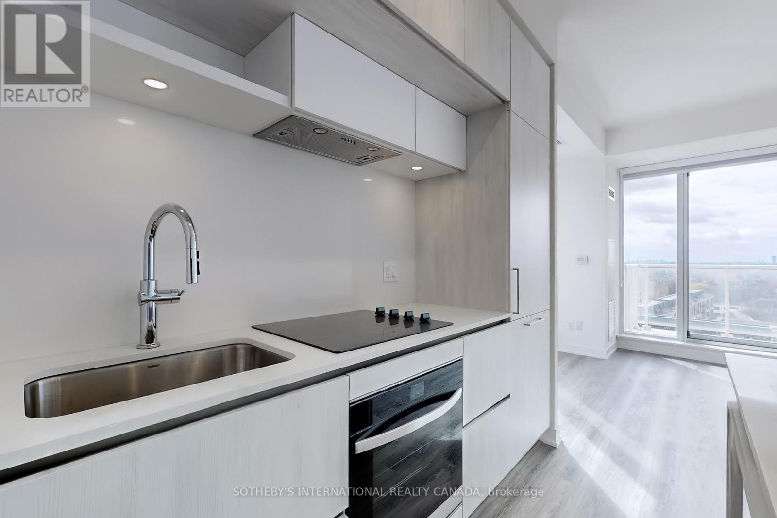 1130 - 2 David Eyer Road, Richmond Hill, Ontario  L4S 0N6 - Photo 4 - N13030400