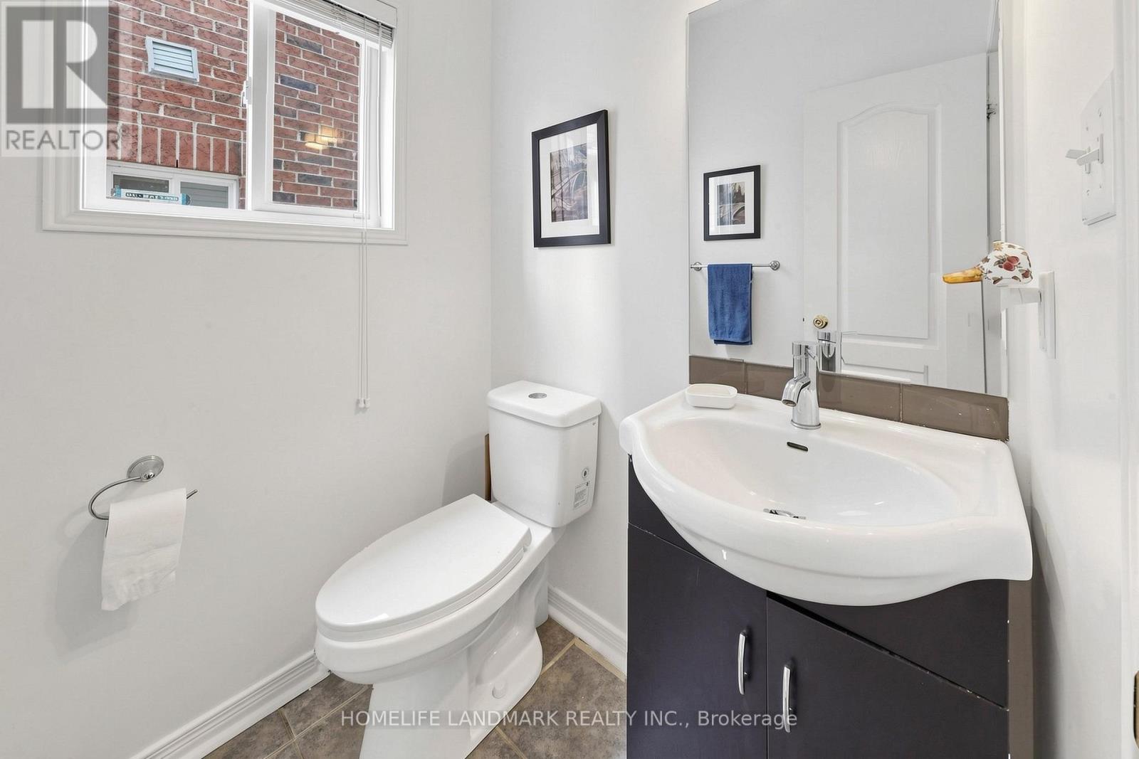 88 Barnwood Drive, Richmond Hill, Ontario  L4E 5A2 - Photo 20 - N13030436