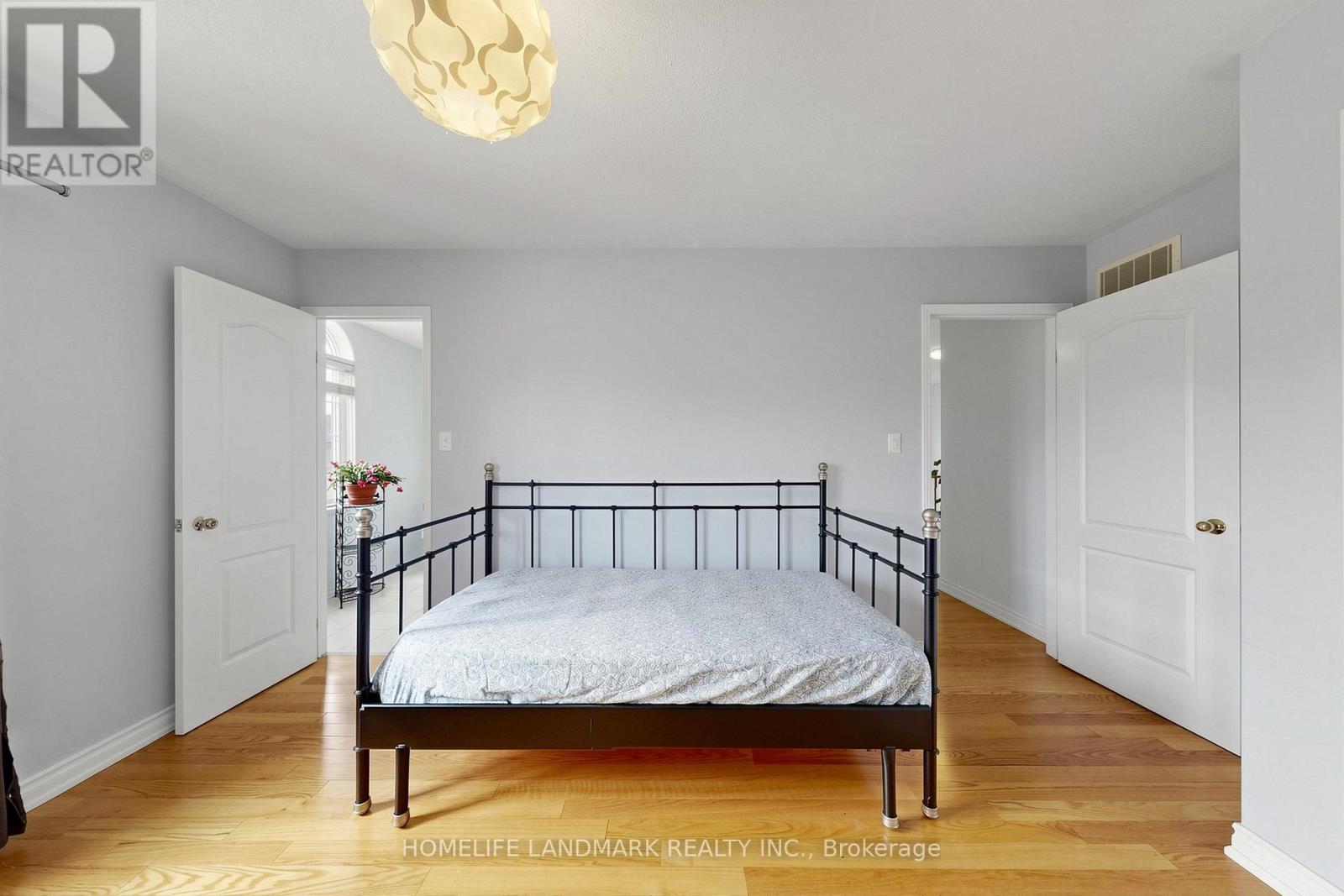 88 Barnwood Drive, Richmond Hill, Ontario  L4E 5A2 - Photo 31 - N13030436