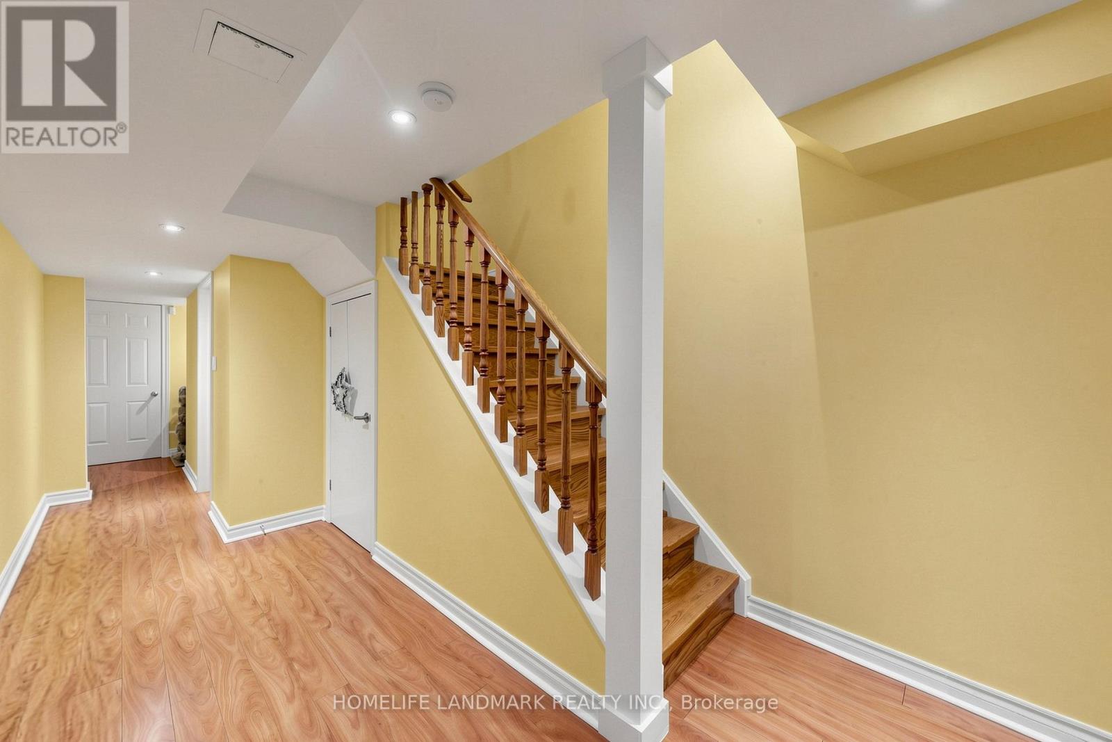 88 Barnwood Drive, Richmond Hill, Ontario  L4E 5A2 - Photo 38 - N13030436