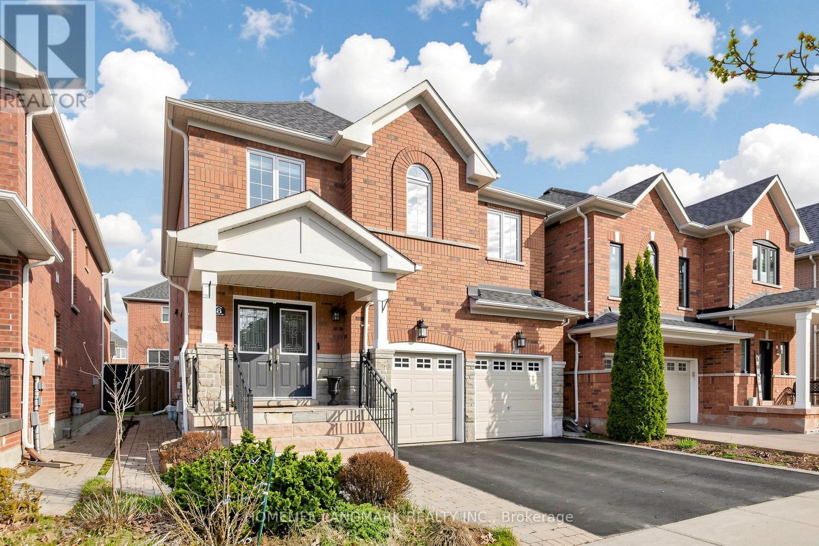 88 Barnwood Drive, Richmond Hill, Ontario  L4E 5A2 - Photo 4 - N13030436