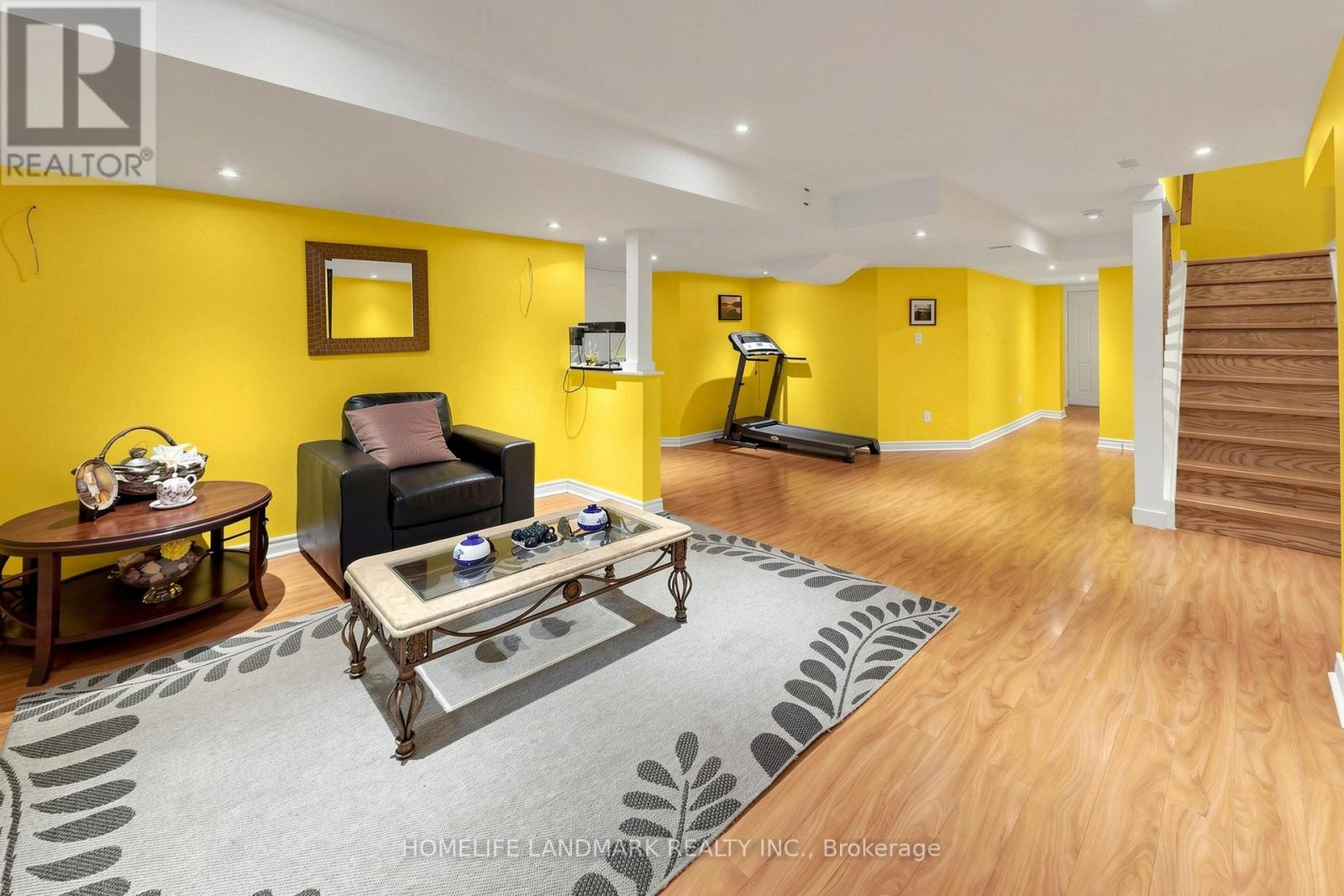 88 Barnwood Drive, Richmond Hill, Ontario  L4E 5A2 - Photo 40 - N13030436