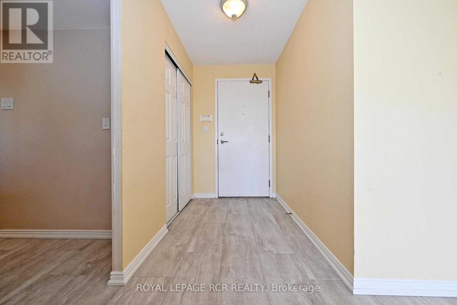 509 - 14924 Yonge Street, Aurora, Ontario  L4G 6H7 - Photo 6 - N13030446