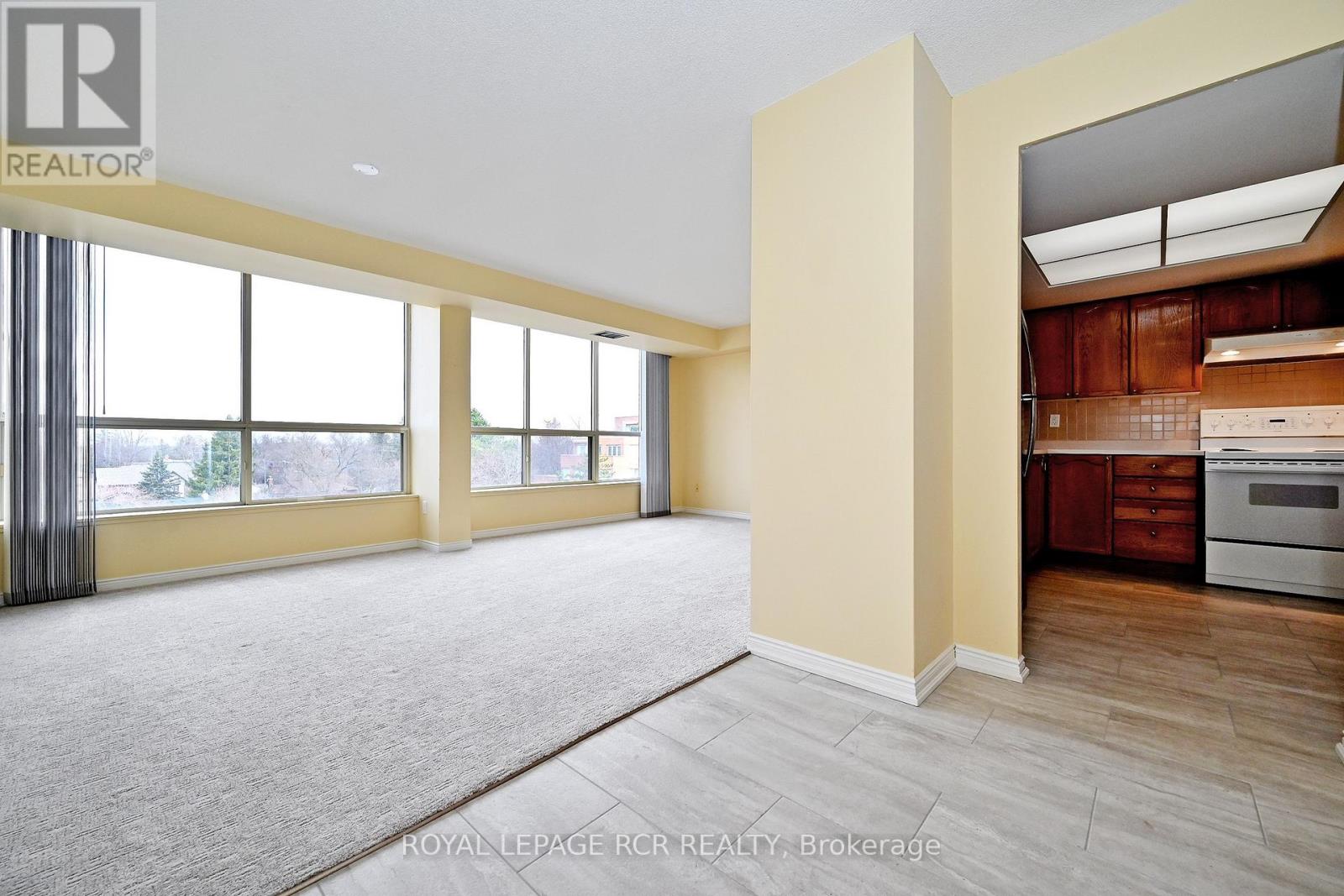 509 - 14924 Yonge Street, Aurora, Ontario  L4G 6H7 - Photo 9 - N13030446