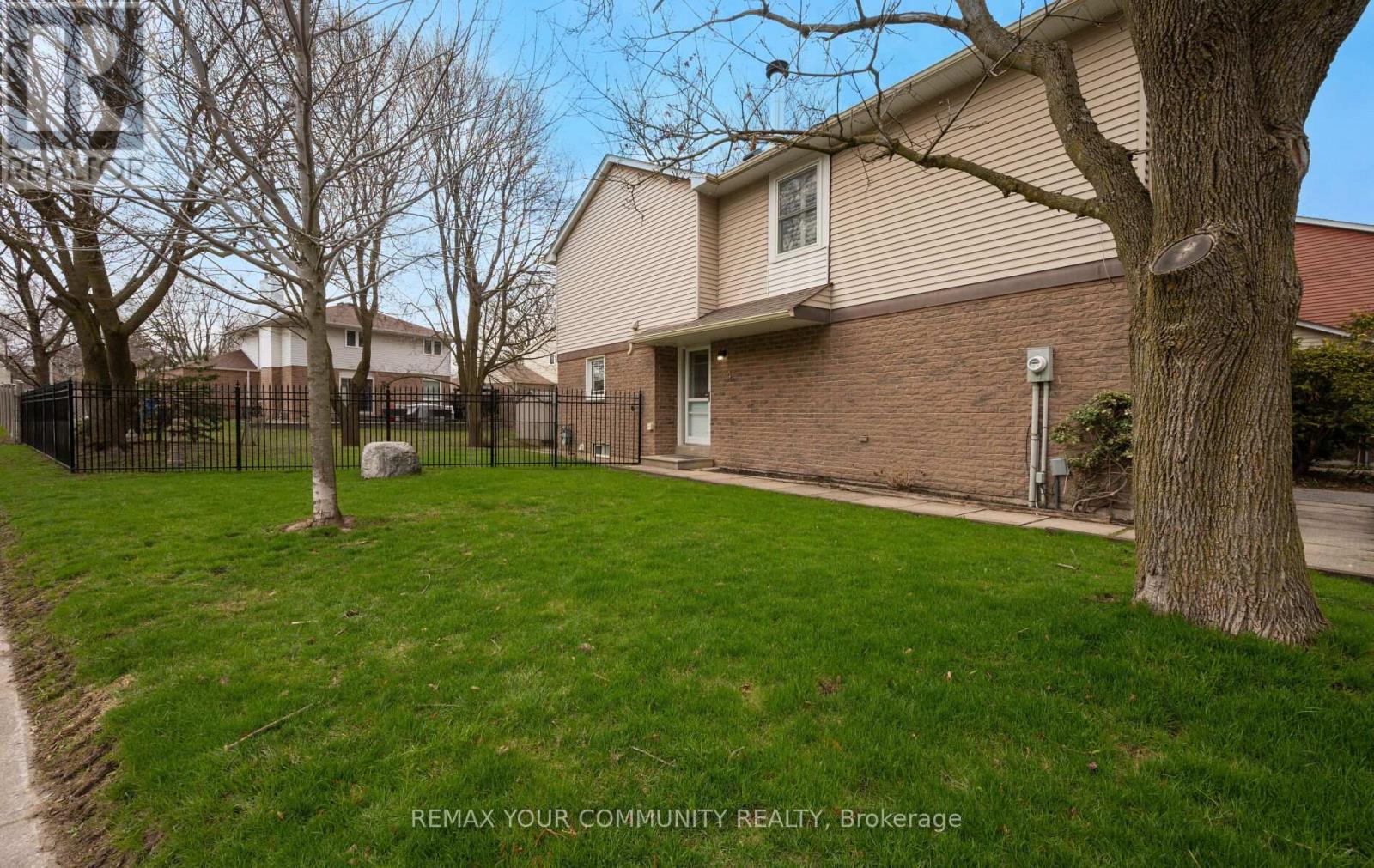 4 Sandusky Crescent, Aurora, Ontario  L4G 3N4 - Photo 19 - N13030450