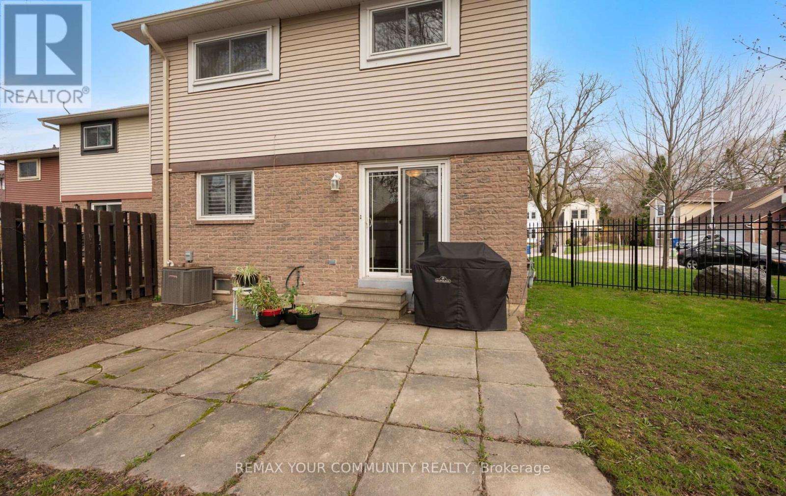 4 Sandusky Crescent, Aurora, Ontario  L4G 3N4 - Photo 22 - N13030450