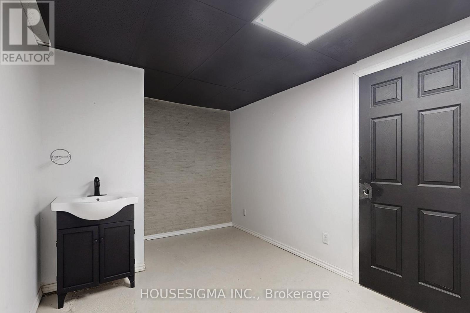 111 High St Street E, Georgina, Ontario  L0E 1R0 - Photo 16 - N13030510