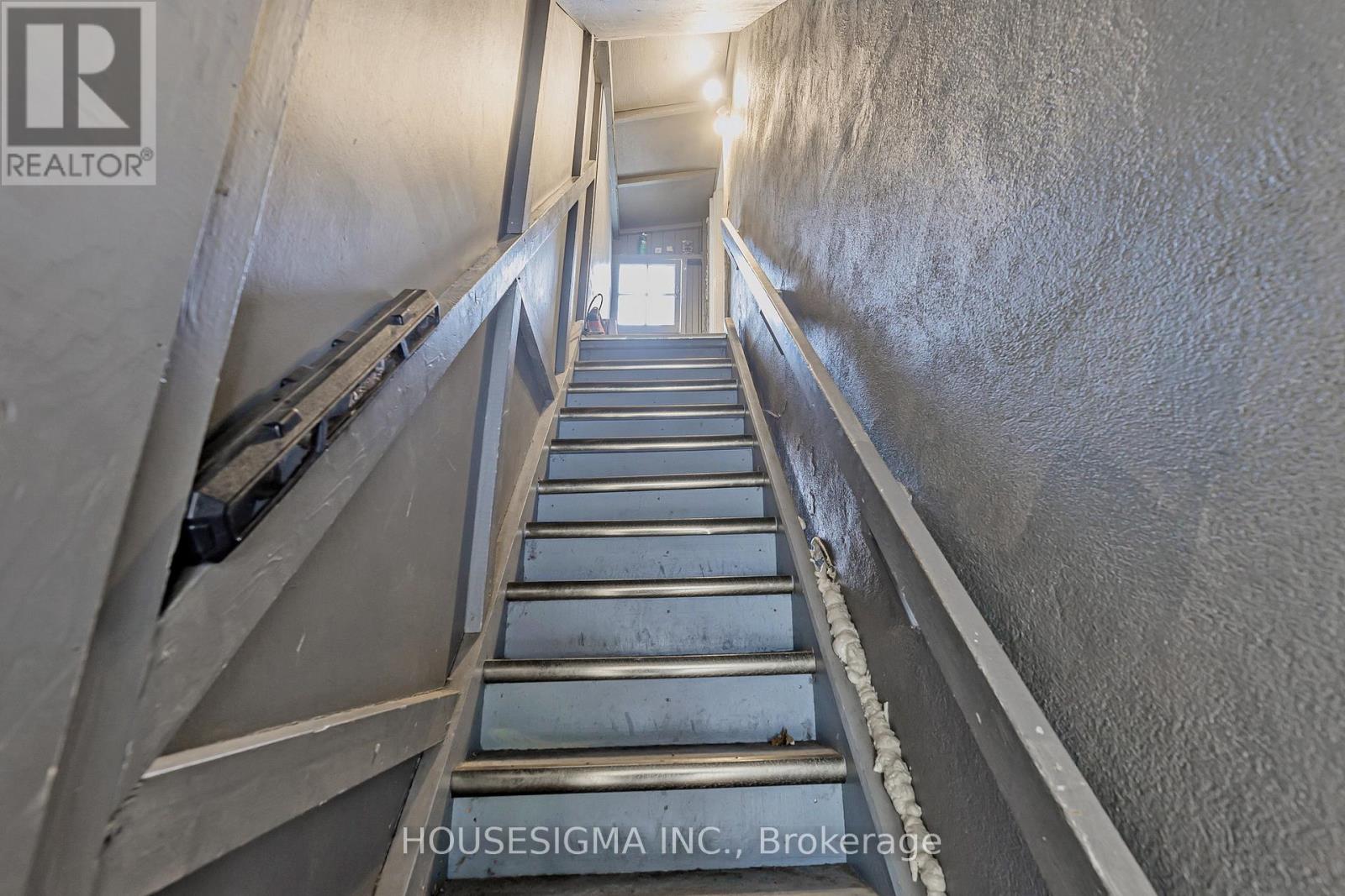 111 High St Street E, Georgina, Ontario  L0E 1R0 - Photo 24 - N13030510