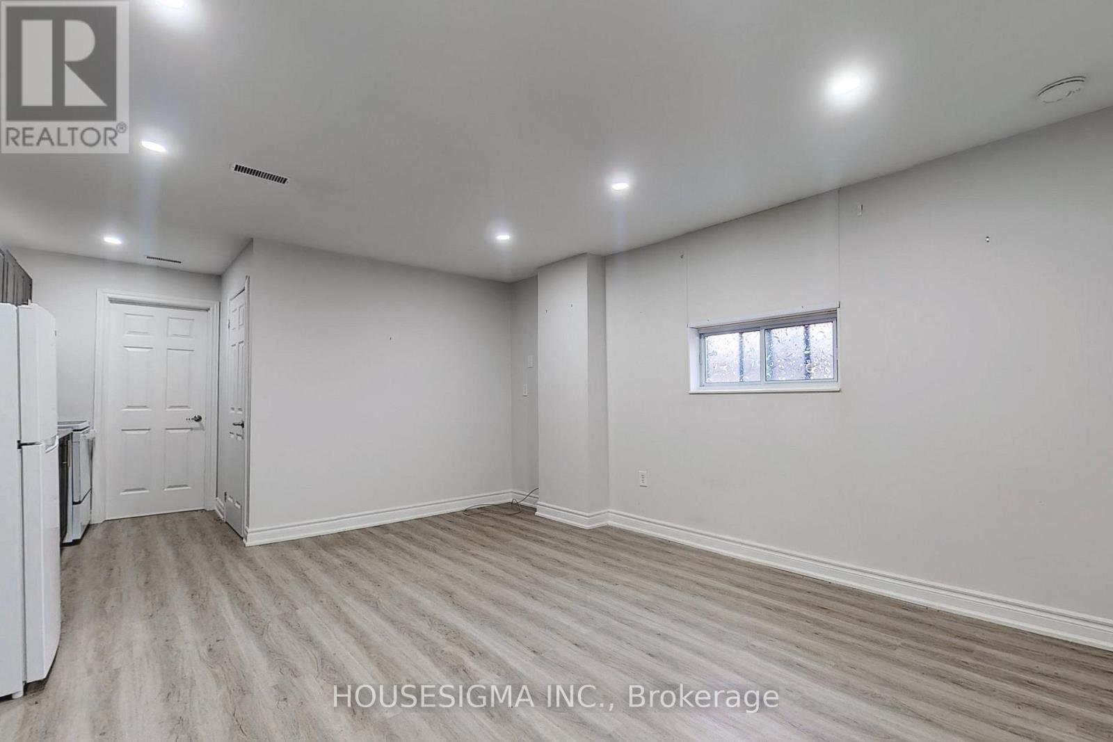 111 High St Street E, Georgina, Ontario  L0E 1R0 - Photo 26 - N13030510