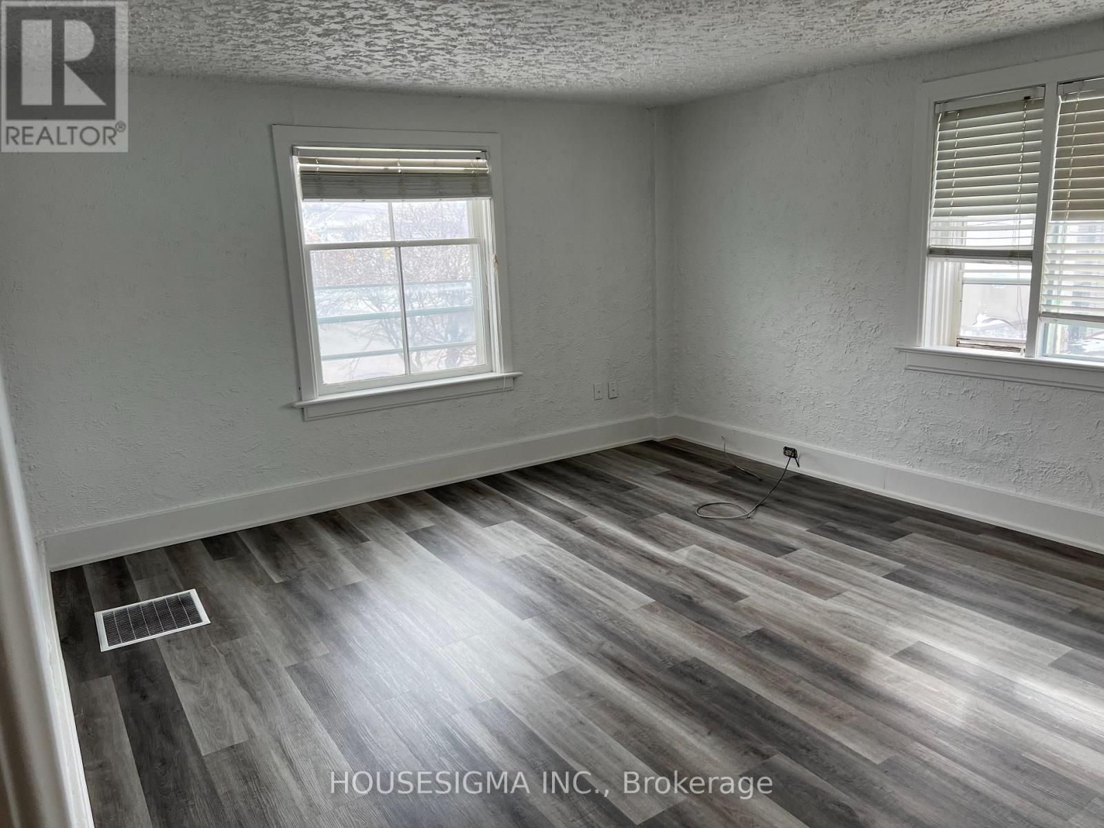 111 High St Street E, Georgina, Ontario  L0E 1R0 - Photo 32 - N13030510