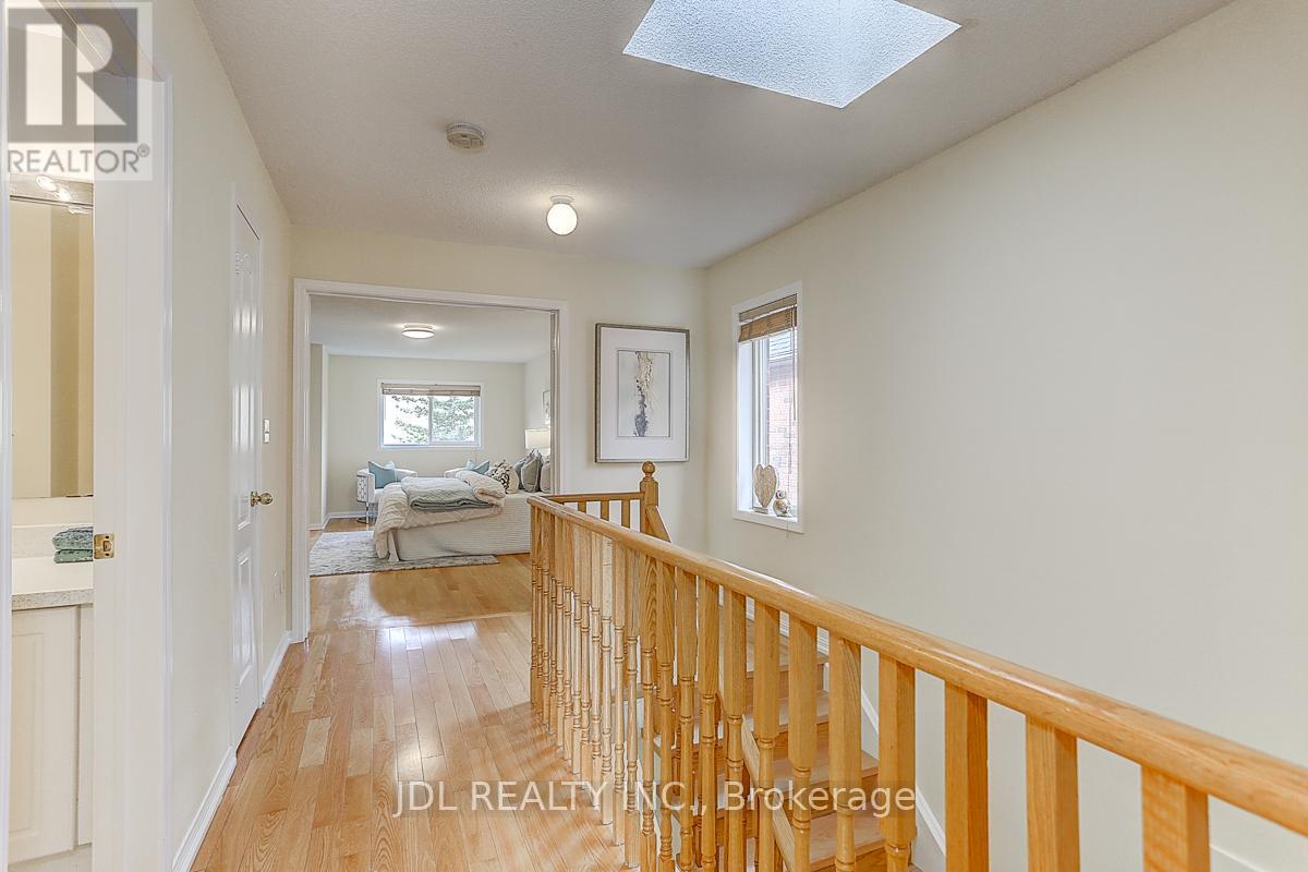 14 Zermatt Way, Markham, Ontario  L3R 5H9 - Photo 23 - N13030514