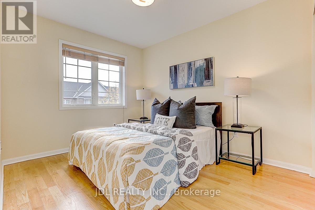 14 Zermatt Way, Markham, Ontario  L3R 5H9 - Photo 25 - N13030514