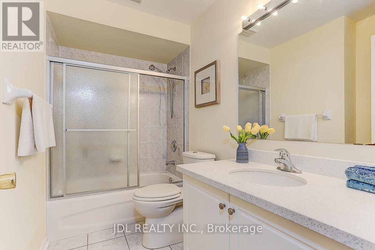 14 Zermatt Way, Markham, Ontario  L3R 5H9 - Photo 27 - N13030514