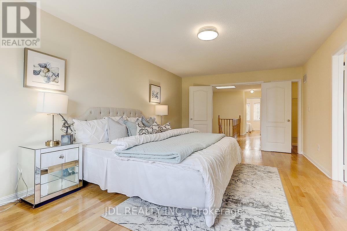 14 Zermatt Way, Markham, Ontario  L3R 5H9 - Photo 30 - N13030514