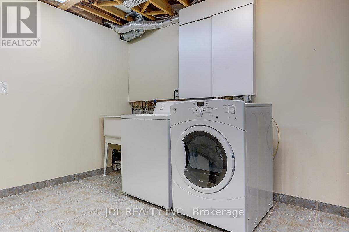 14 Zermatt Way, Markham, Ontario  L3R 5H9 - Photo 39 - N13030514