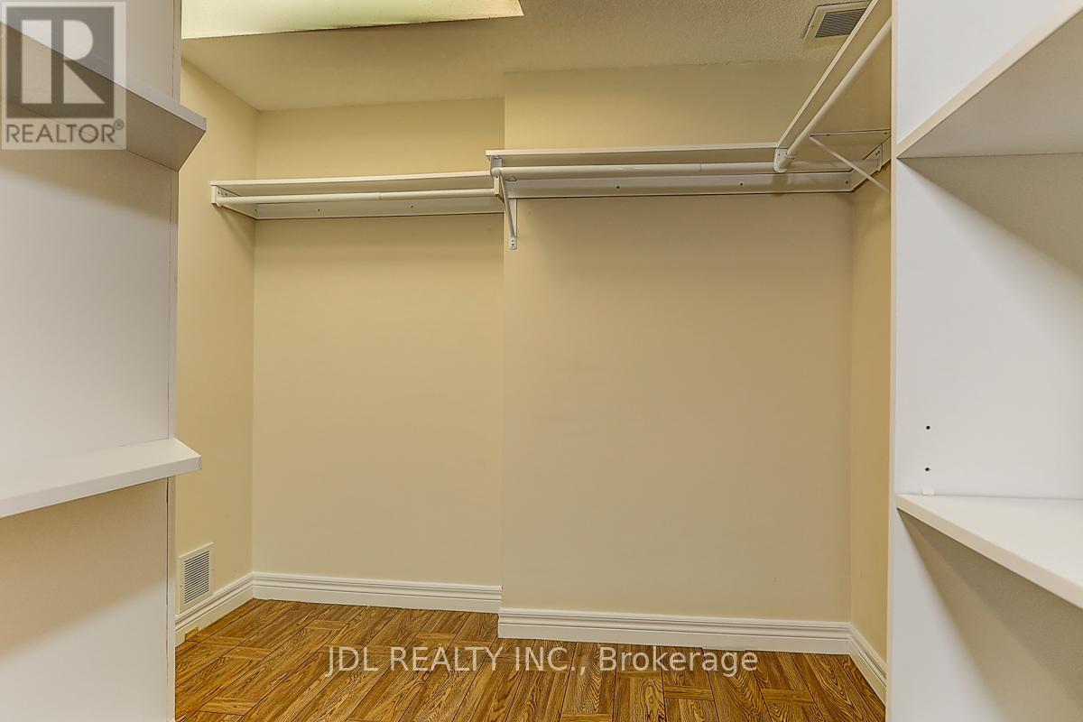 14 Zermatt Way, Markham, Ontario  L3R 5H9 - Photo 41 - N13030514