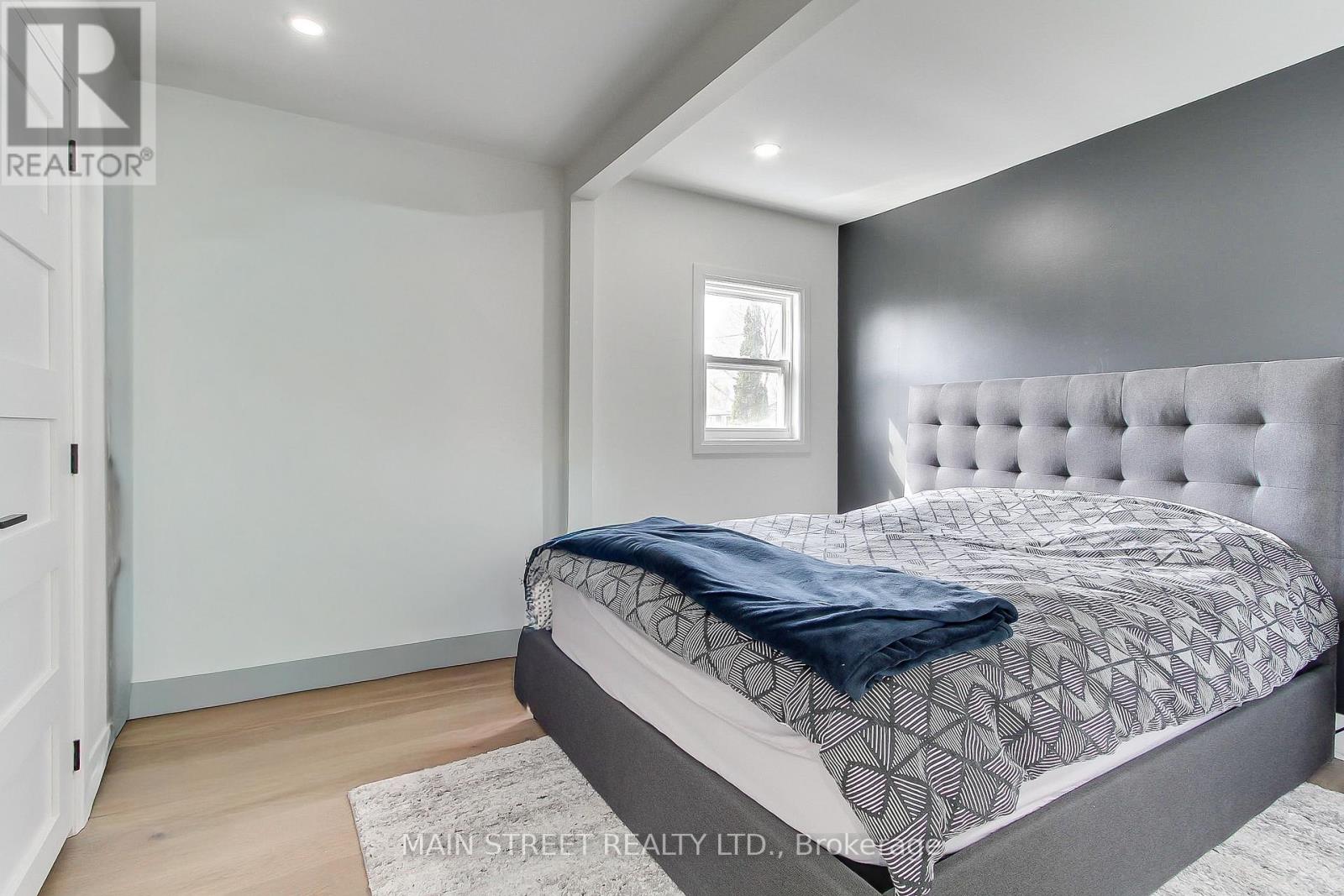 127 Woodfield Drive N, Georgina, Ontario  L0E 1N0 - Photo 8 - N13030568