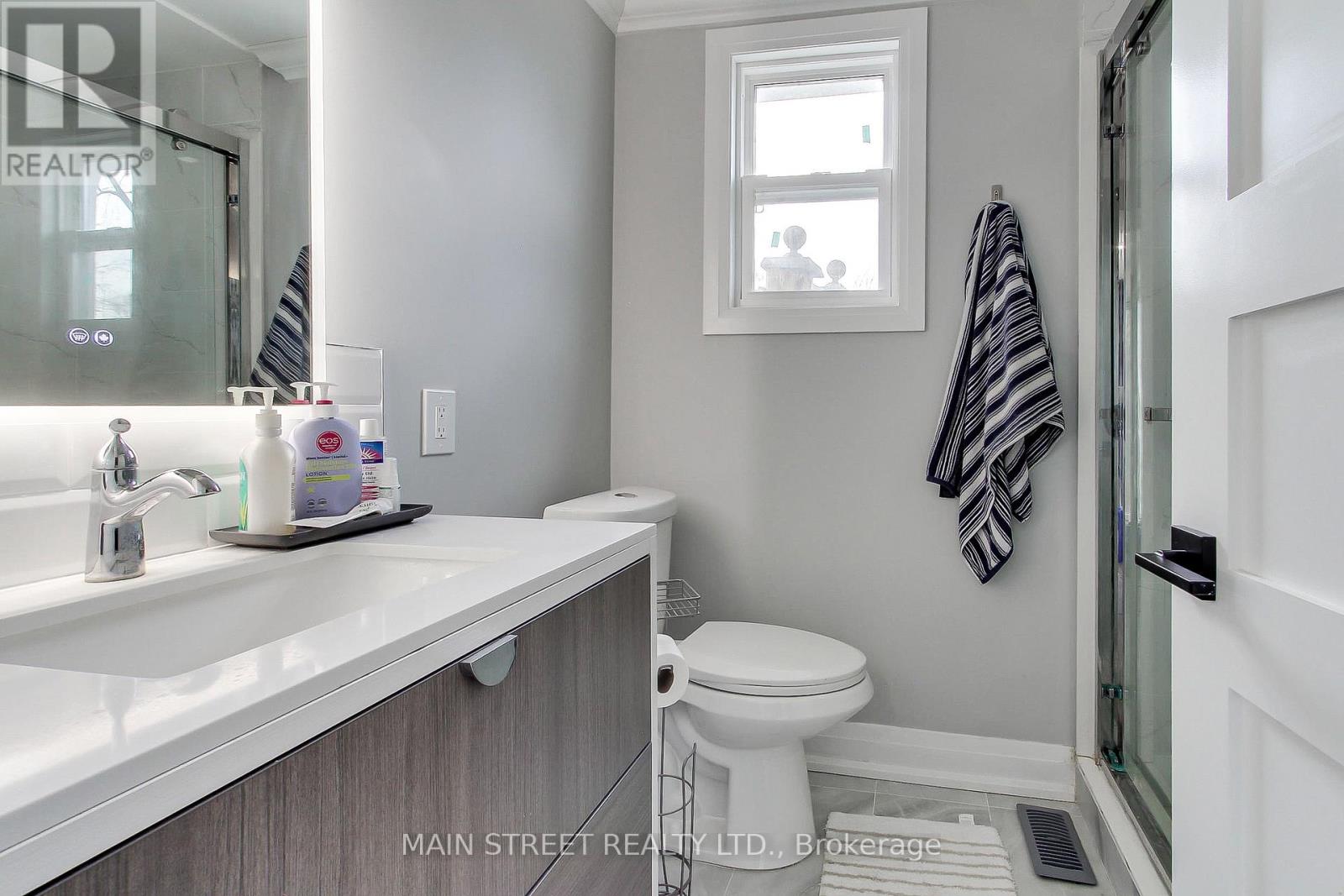 127 Woodfield Drive N, Georgina, Ontario  L0E 1N0 - Photo 9 - N13030568