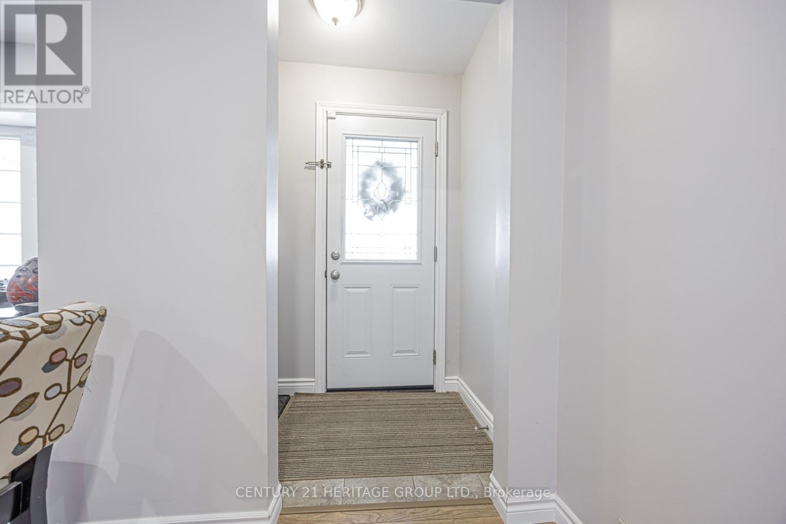 1059 Gorham Street, Newmarket, Ontario  L3Y 5G9 - Photo 10 - N13030628