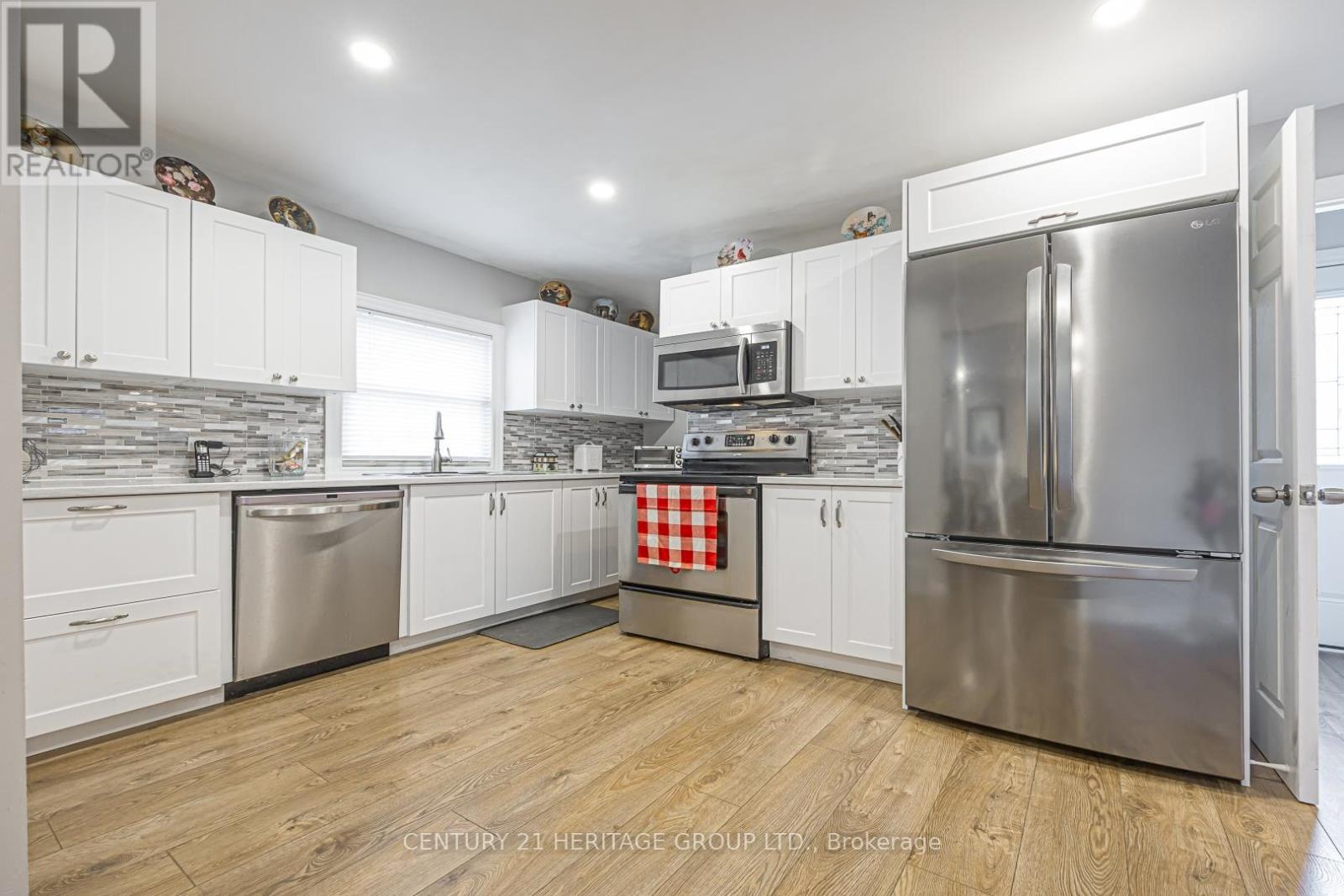 1059 Gorham Street, Newmarket, Ontario  L3Y 5G9 - Photo 18 - N13030628