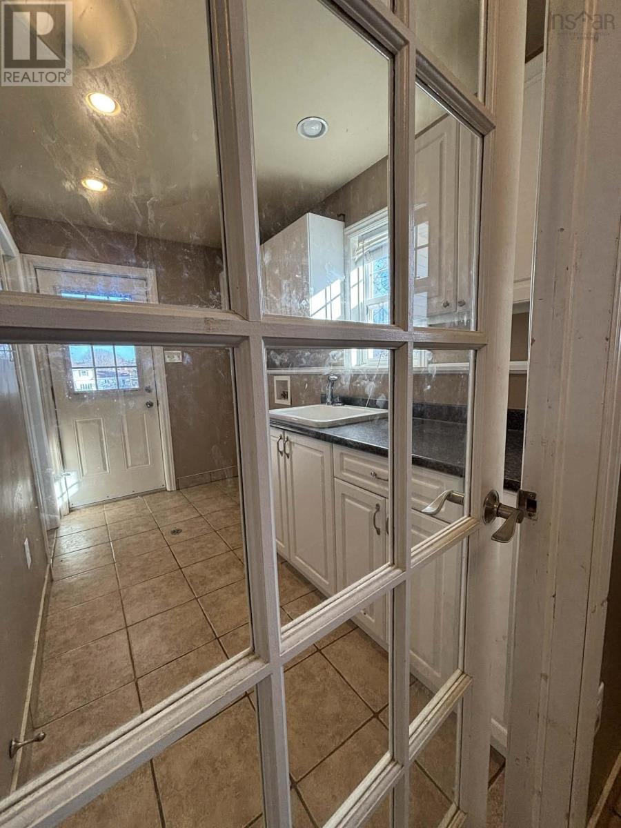 669 Lakeside Road, Dayton, Nova Scotia  B5A 5K3 - Photo 9 - 202604339