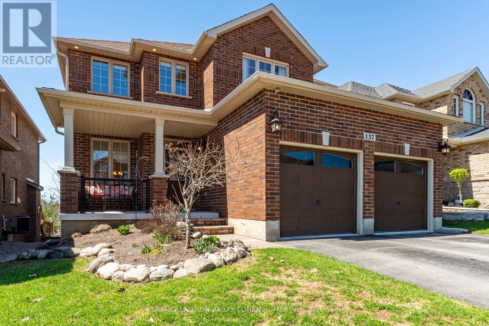 137 Jewel House Lane, Barrie (Innis-Shore), Ontario  L4N 6E1 - Photo 1 - S13030352