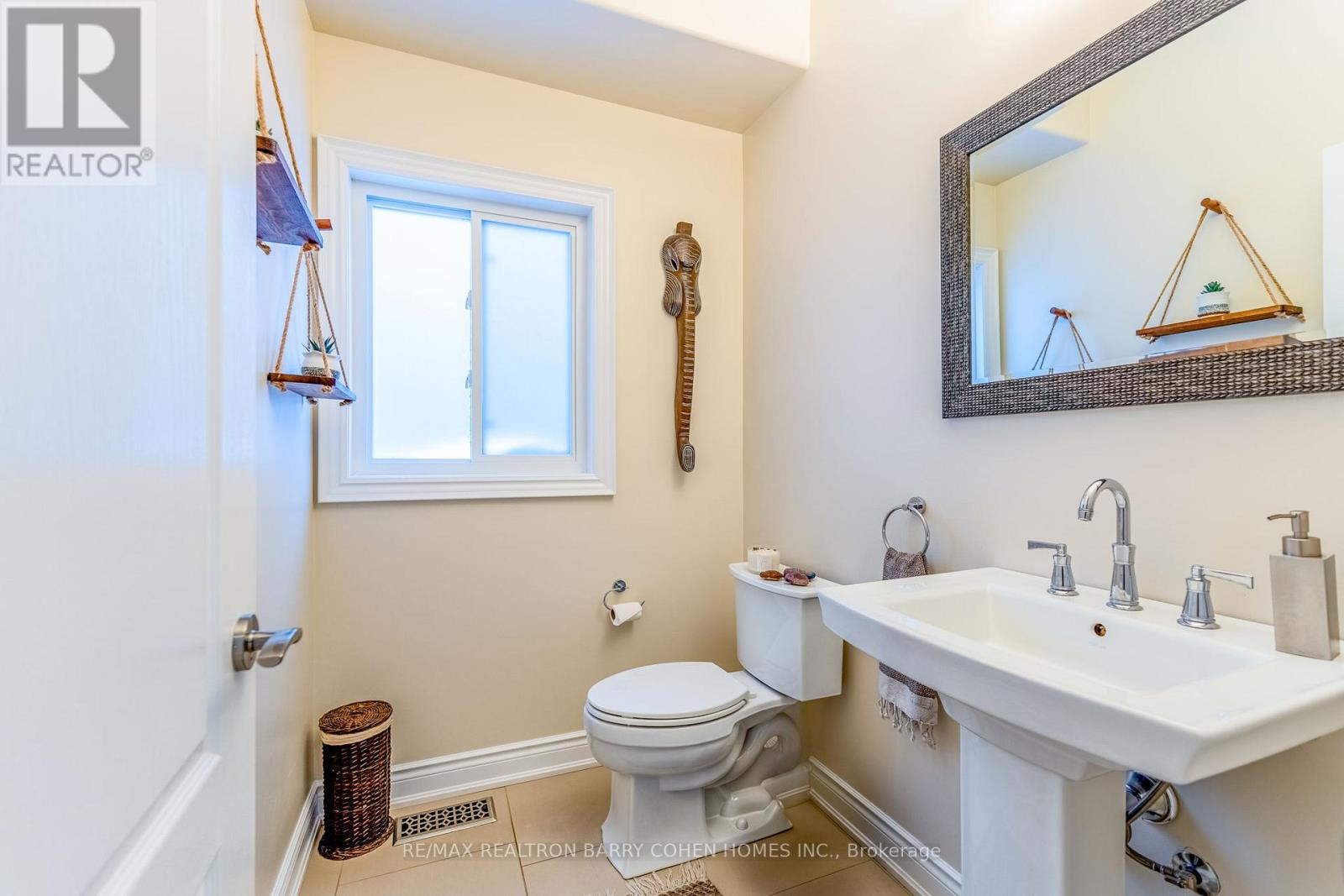 137 Jewel House Lane, Barrie (Innis-Shore), Ontario  L4N 6E1 - Photo 31 - S13030352