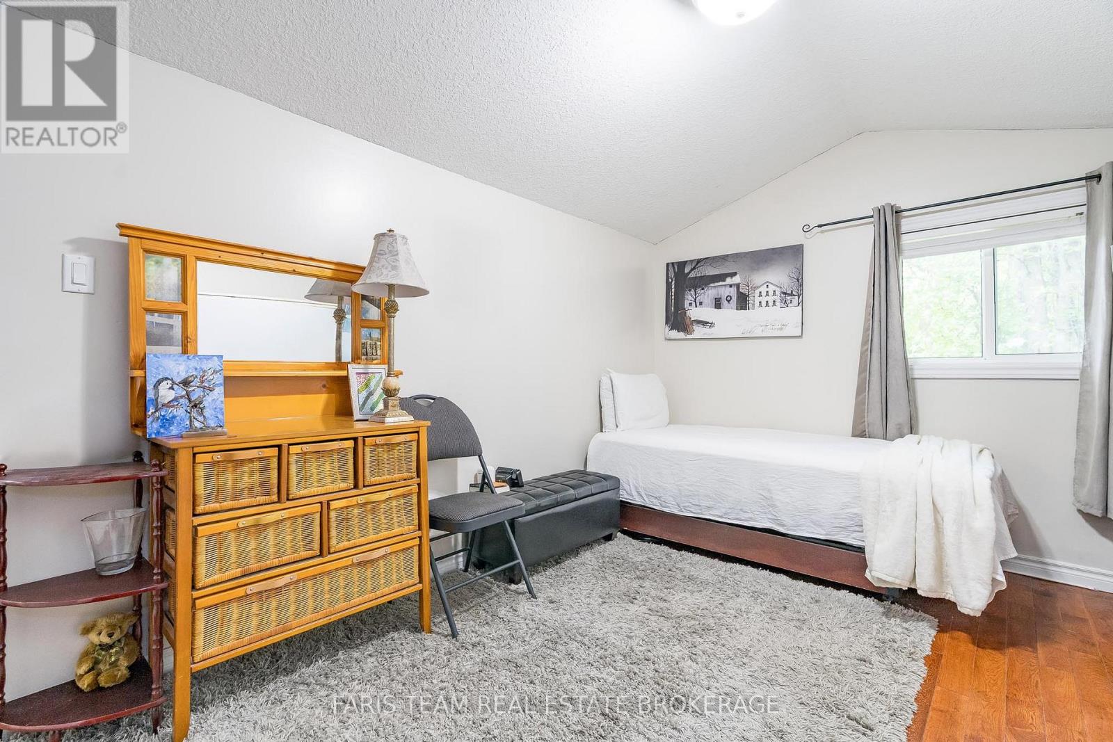 91 Park Street, Tay, Ontario  L0K 2A0 - Photo 17 - S13030430