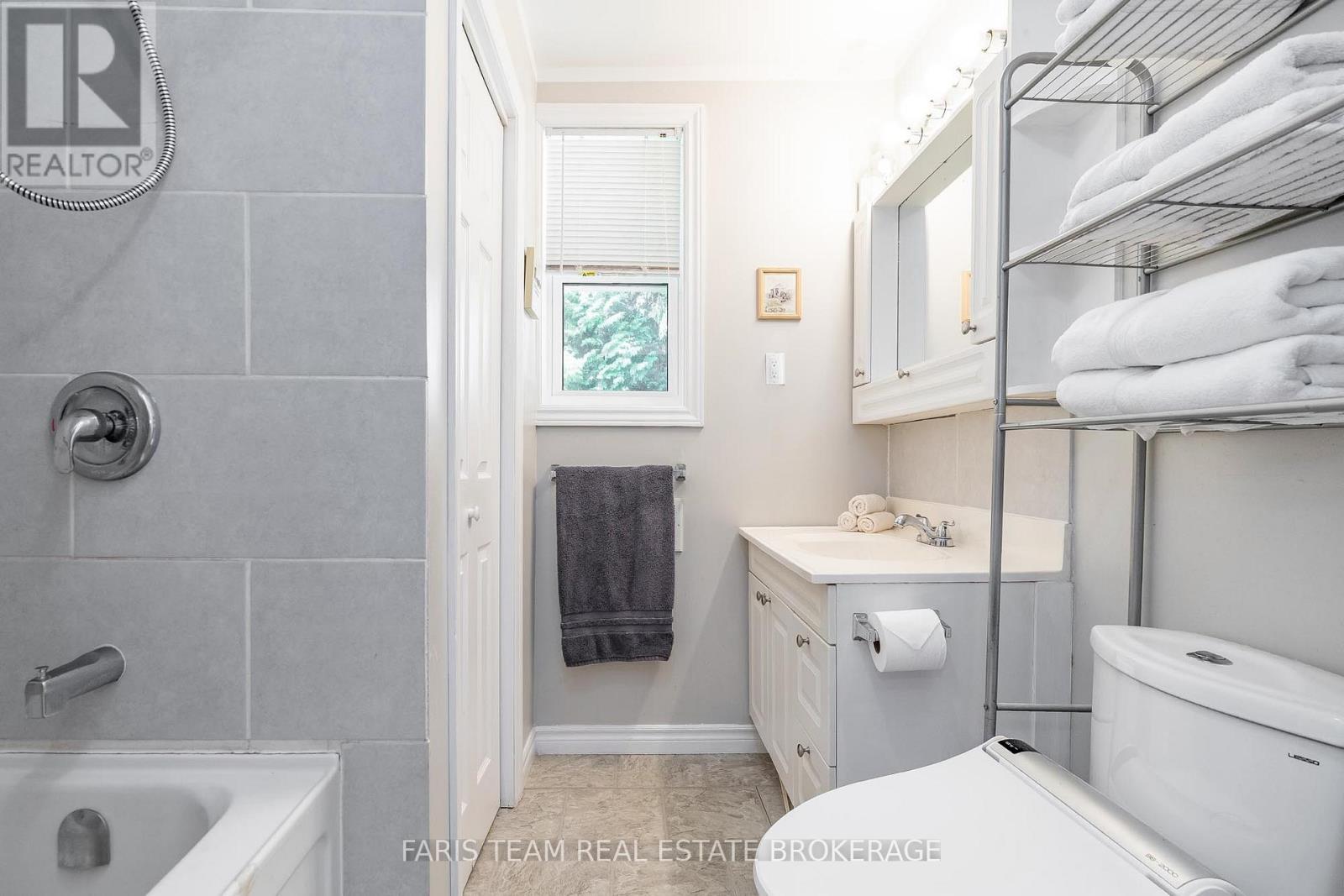 91 Park Street, Tay, Ontario  L0K 2A0 - Photo 19 - S13030430