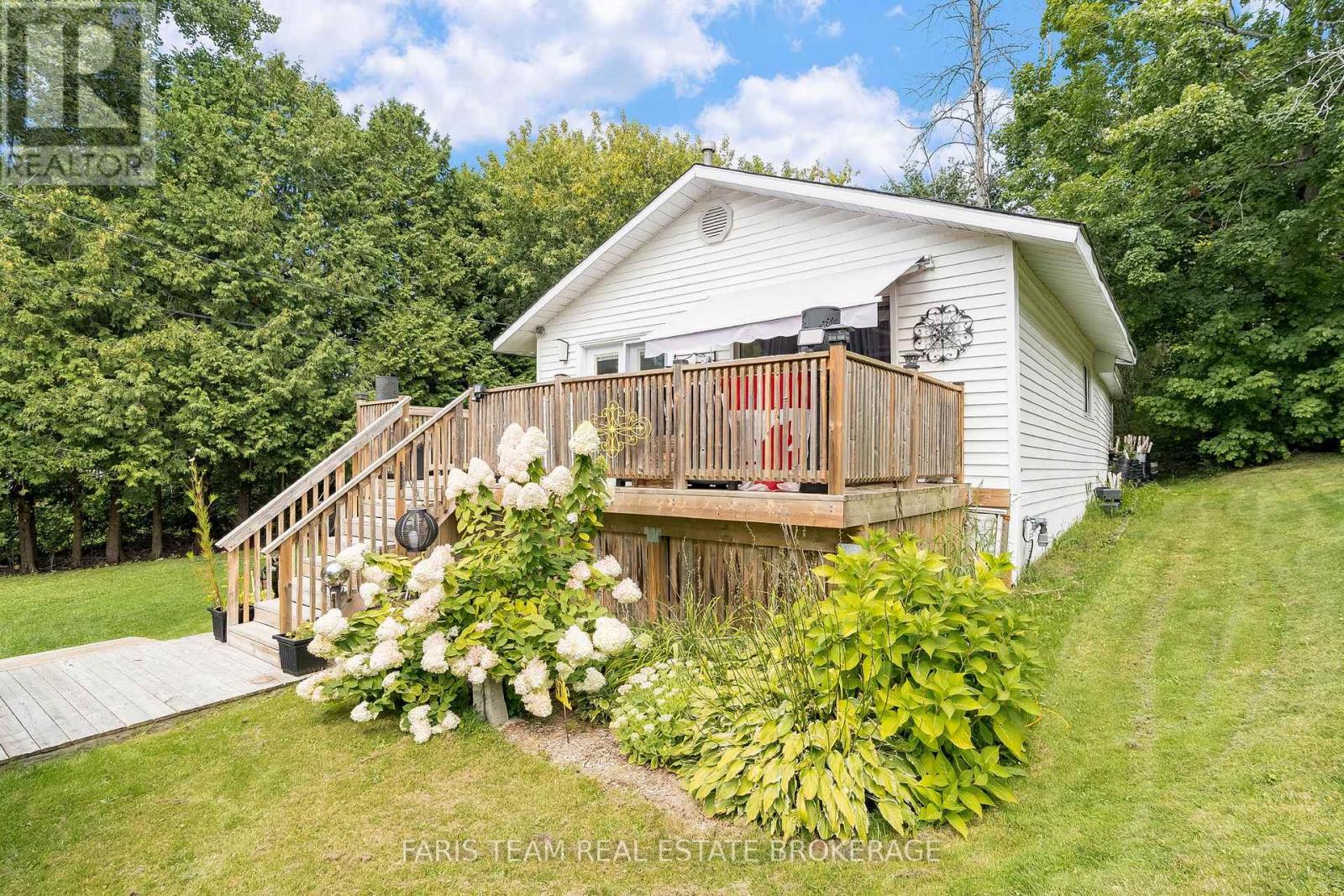 91 Park Street, Tay, Ontario  L0K 2A0 - Photo 3 - S13030430