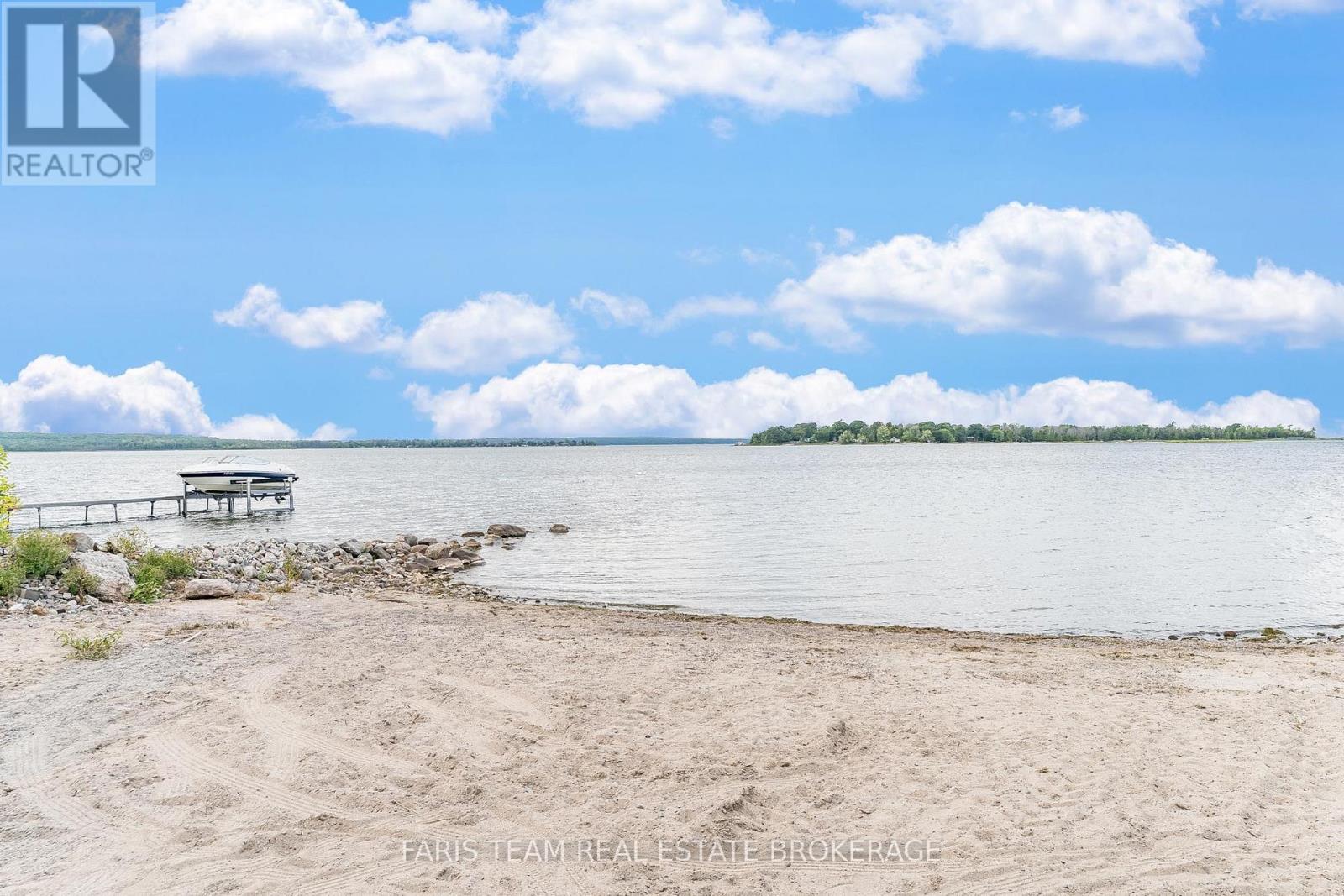 91 Park Street, Tay, Ontario  L0K 2A0 - Photo 37 - S13030430