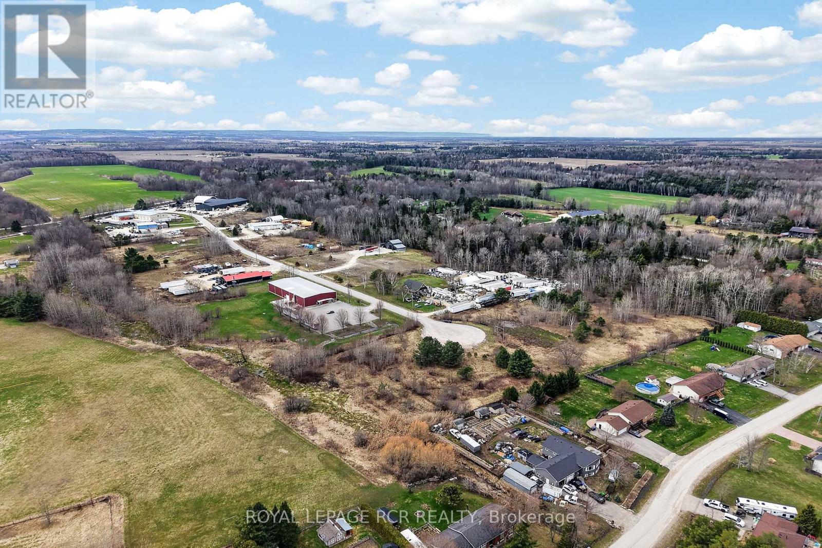 11 Greengage Road, Clearview, Ontario  L0M 1N0 - Photo 8 - S13030452