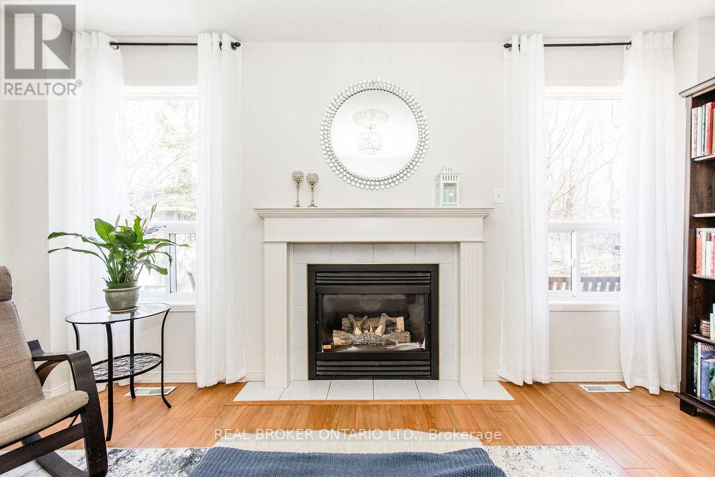 65 Benson Drive, Barrie, Ontario  L4N 7Y2 - Photo 12 - S13030578