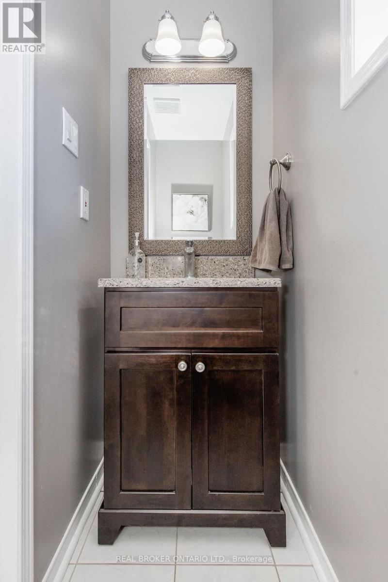 65 Benson Drive, Barrie, Ontario  L4N 7Y2 - Photo 20 - S13030578