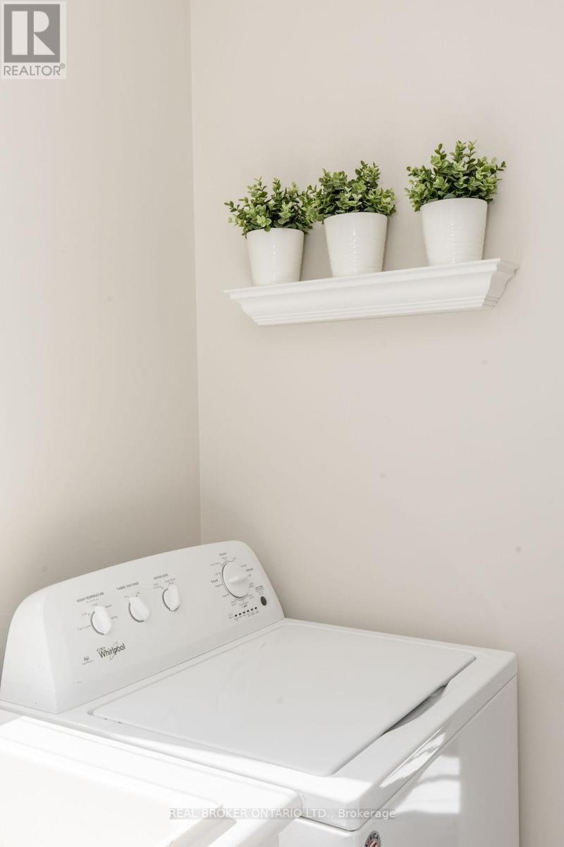 65 Benson Drive, Barrie, Ontario  L4N 7Y2 - Photo 21 - S13030578