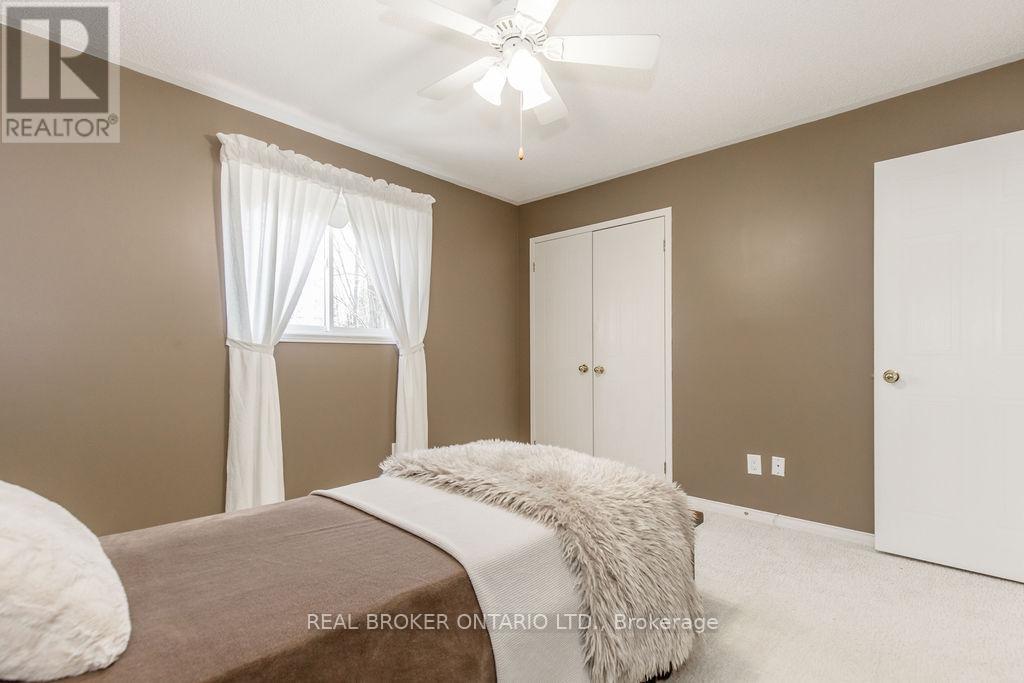 65 Benson Drive, Barrie, Ontario  L4N 7Y2 - Photo 38 - S13030578