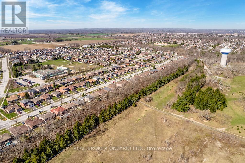 65 Benson Drive, Barrie, Ontario  L4N 7Y2 - Photo 49 - S13030578