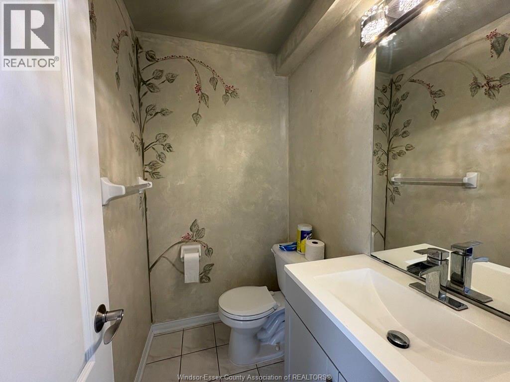 983 Peach Blossom Crescent, Windsor, Ontario  N9G 2S2 - Photo 8 - 26008909