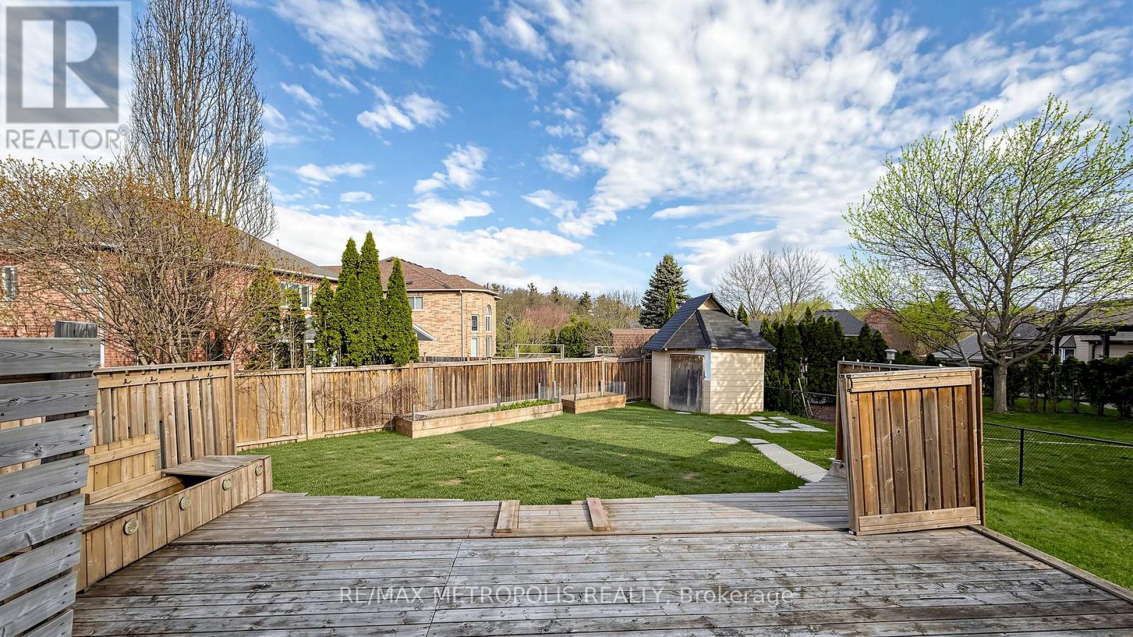 183 Valmont Court, Hamilton, Ontario  L9G 5A1 - Photo 46 - X13014066