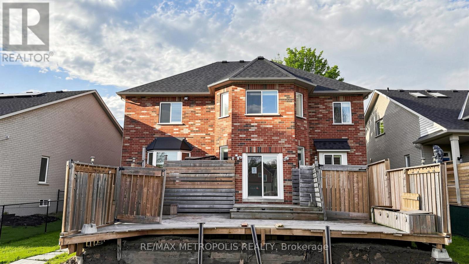 183 Valmont Court, Hamilton, Ontario  L9G 5A1 - Photo 45 - X13014066