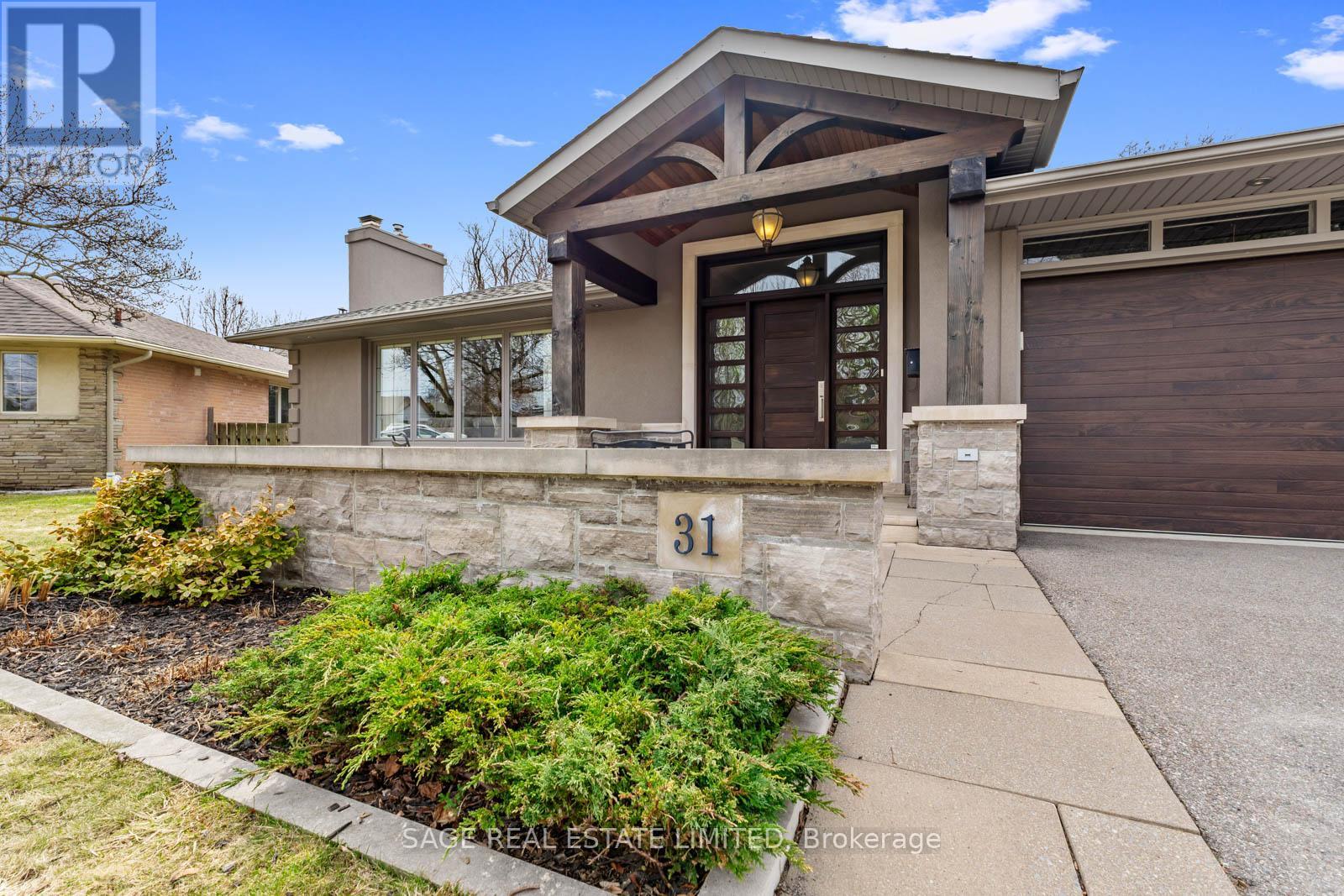 31 ASHWOOD CRESCENT, toronto (princess-rosethorn), Ontario