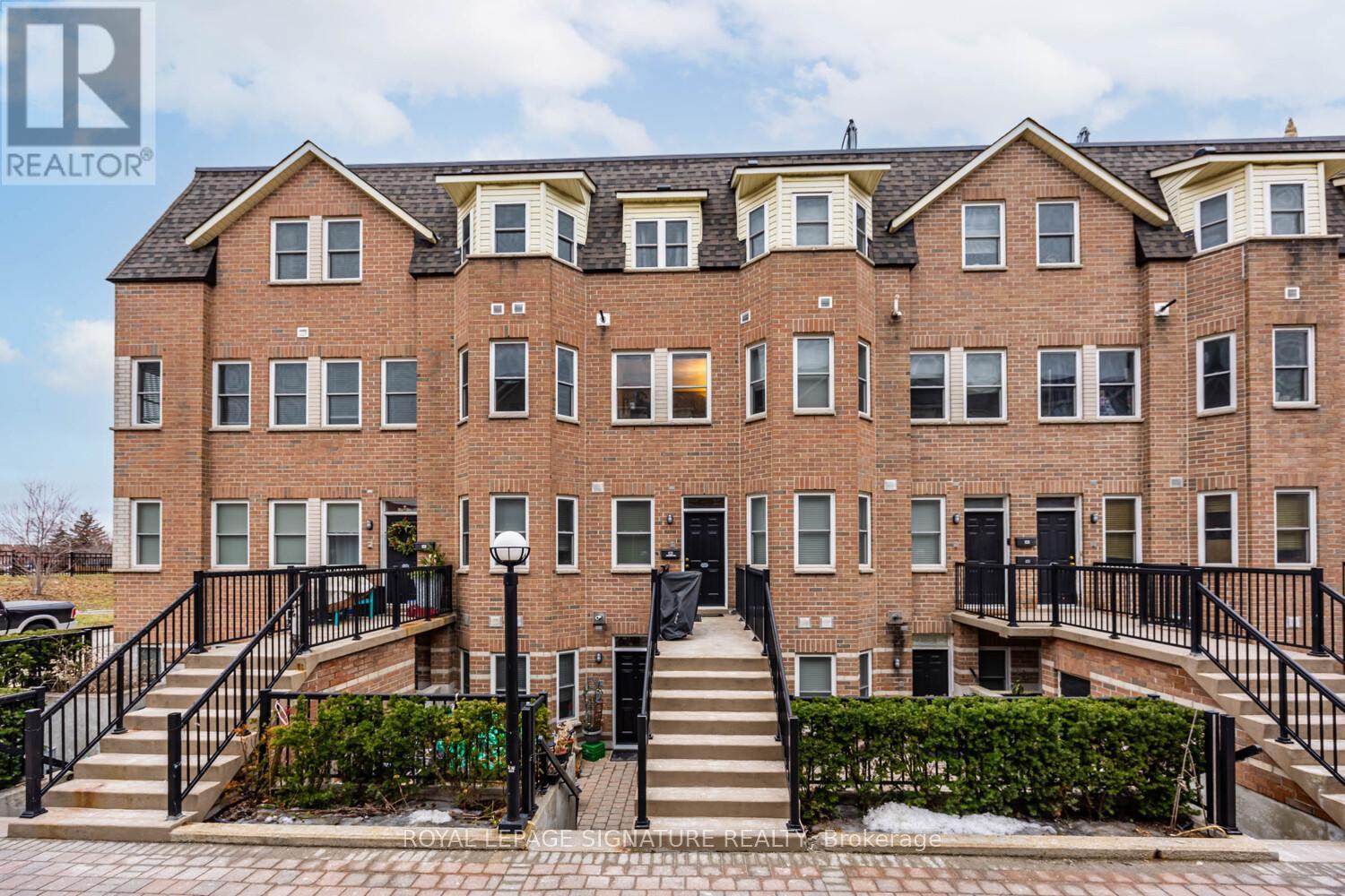 121 - 760 LAWRENCE AVENUE W, Toronto, Ontario