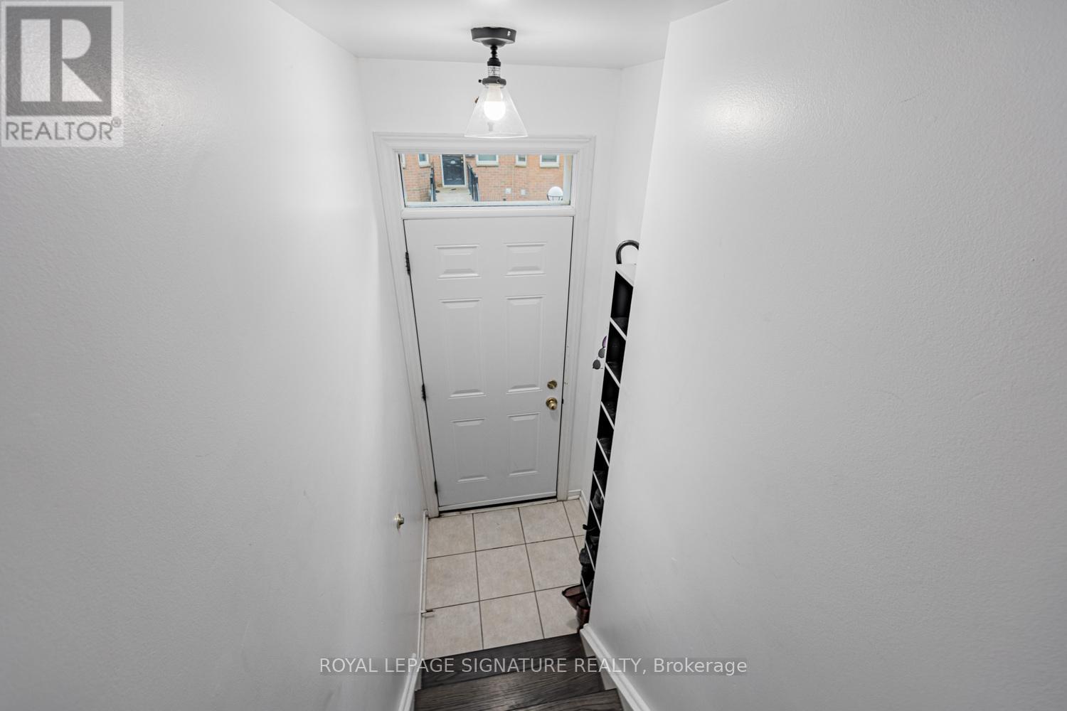 121 - 760 Lawrence Avenue W, Toronto, Ontario  M6A 3E7 - Photo 2 - W13030382