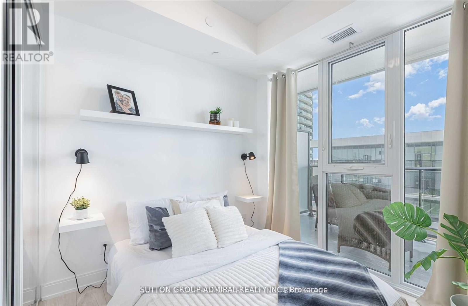 1707 - 70 Annie Craig Drive, Toronto, Ontario  M8V 0G2 - Photo 10 - W13030390